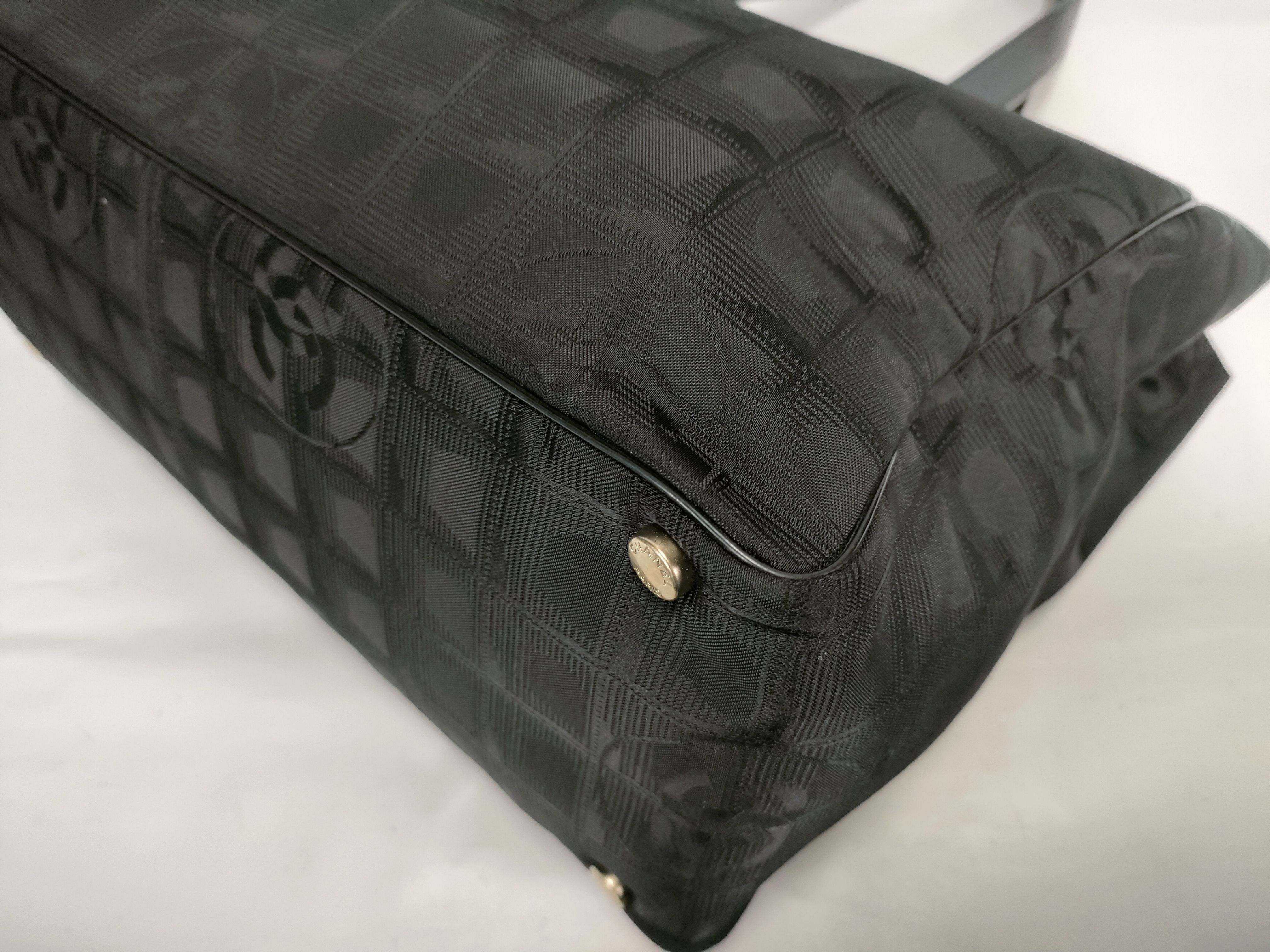 New Travel Line MM Tote Bag — view 6