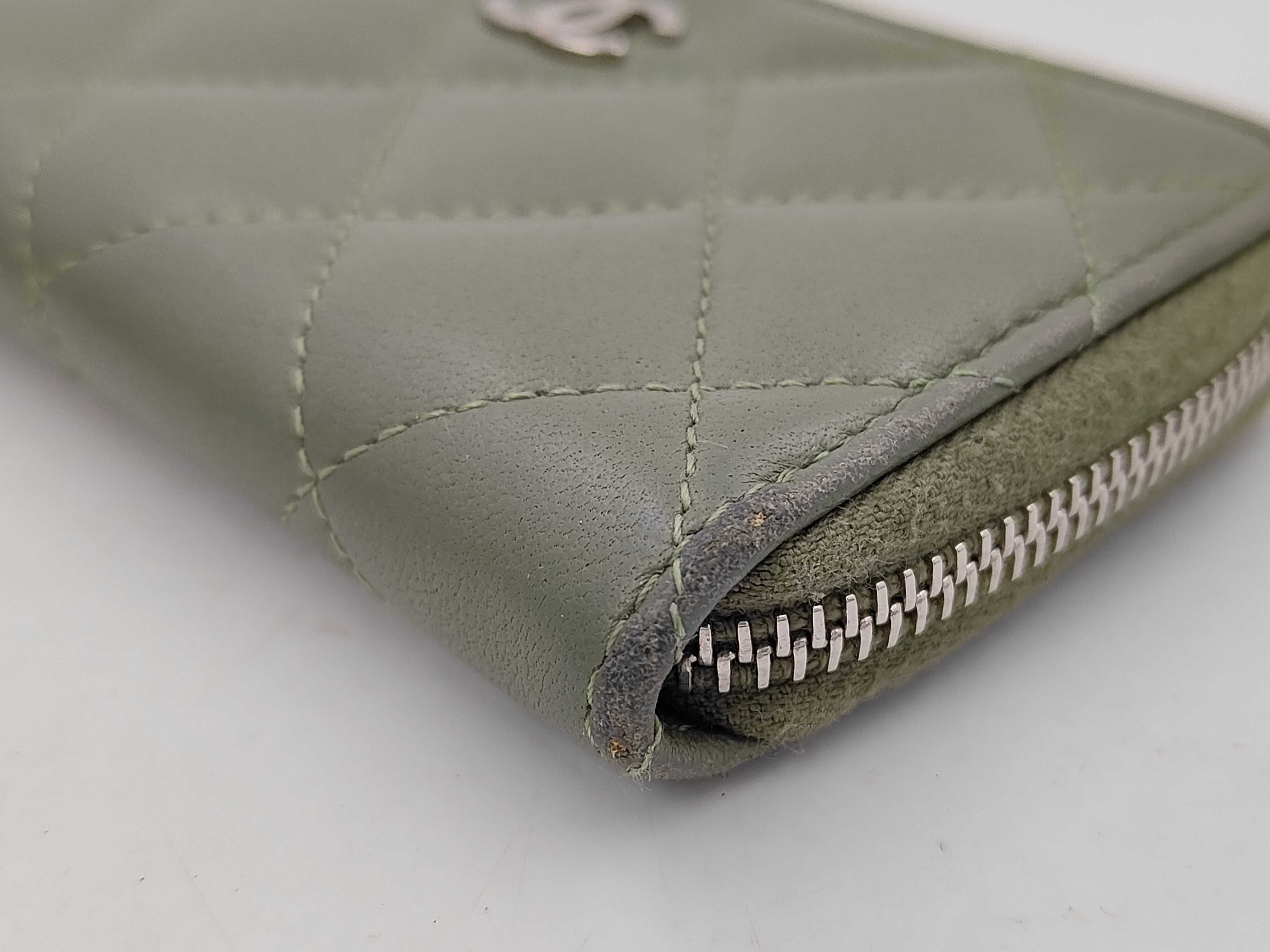 Coco Mark Matelassé Lambskin Coin Case, Serial Number 31-series, Includes Box, Dust Bag, Card, and Sticker. — view 3