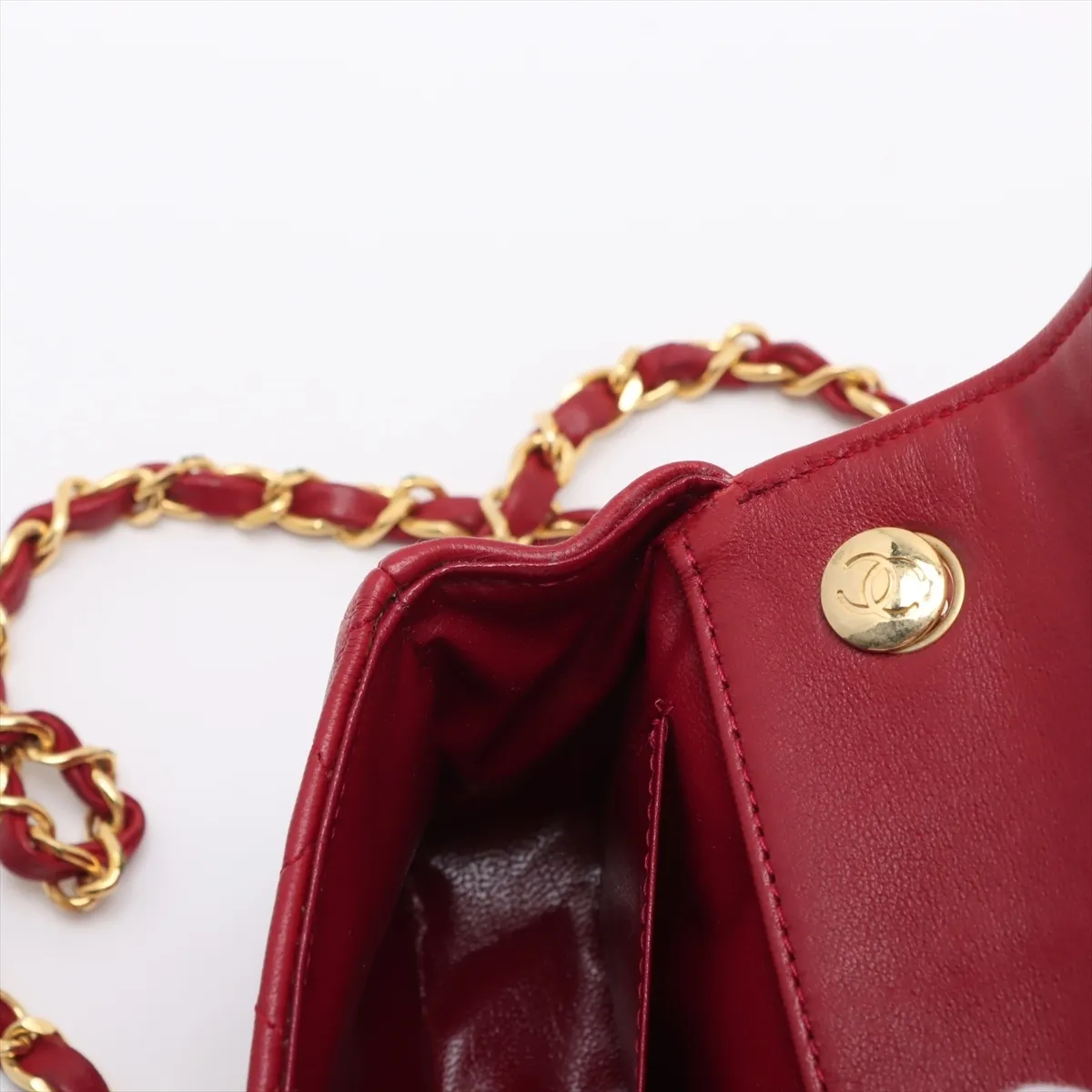 Matelasse Lambskin Single Flap Single Chain Bag Red Gold Hardware — view 12