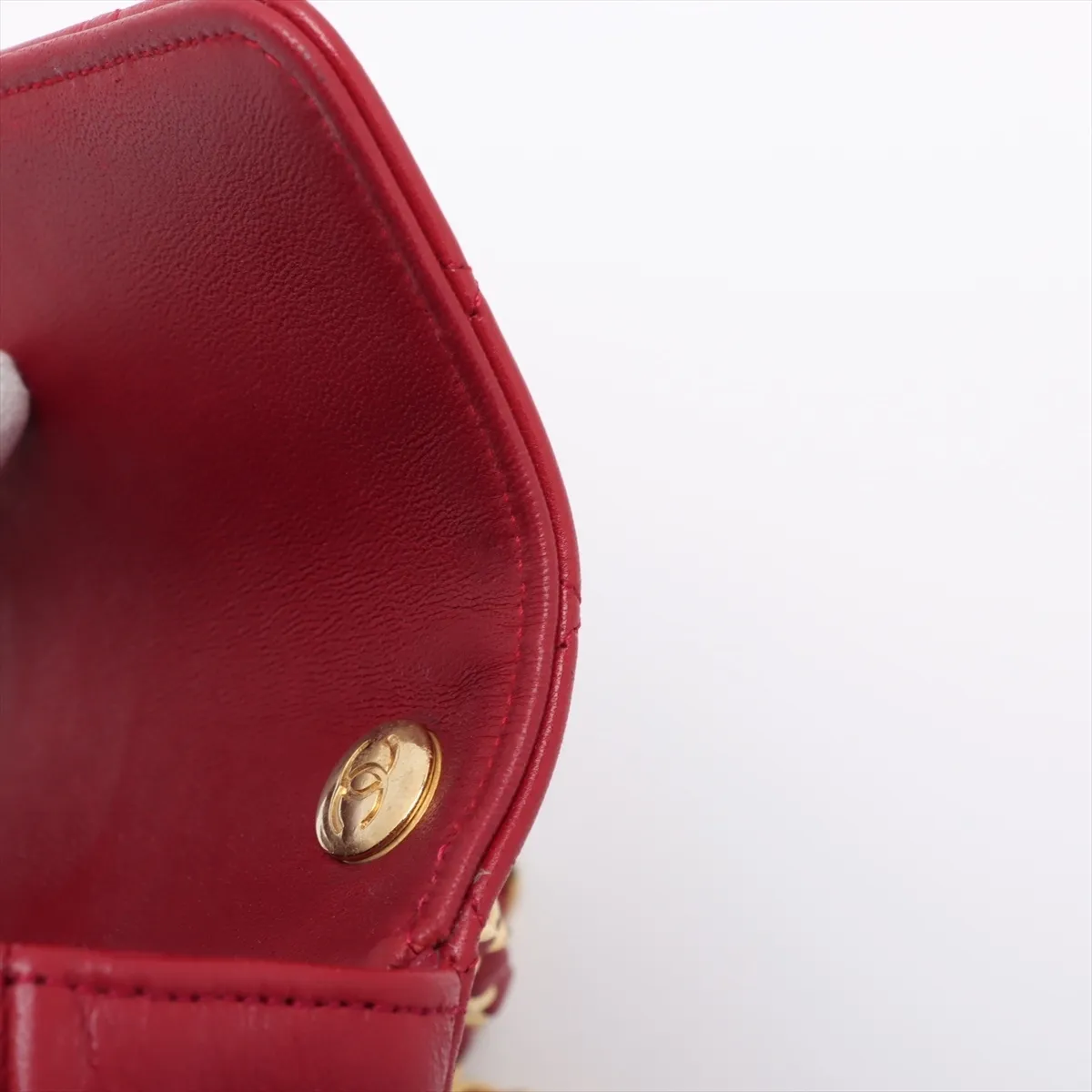 Matelasse Lambskin Single Flap Single Chain Bag Red Gold Hardware — view 9
