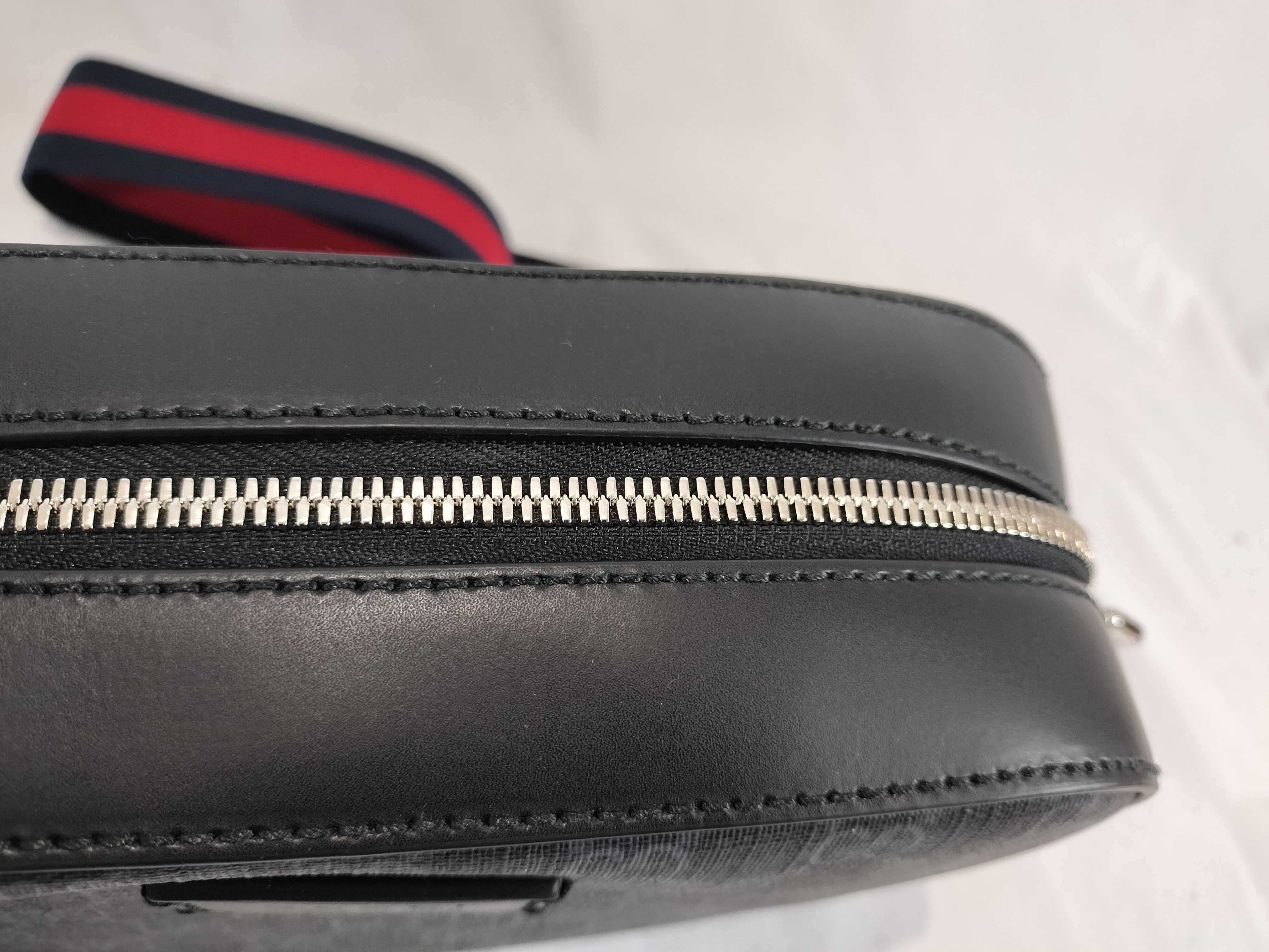 GG Supreme 574886 527620 Shoulder Bag — view 9