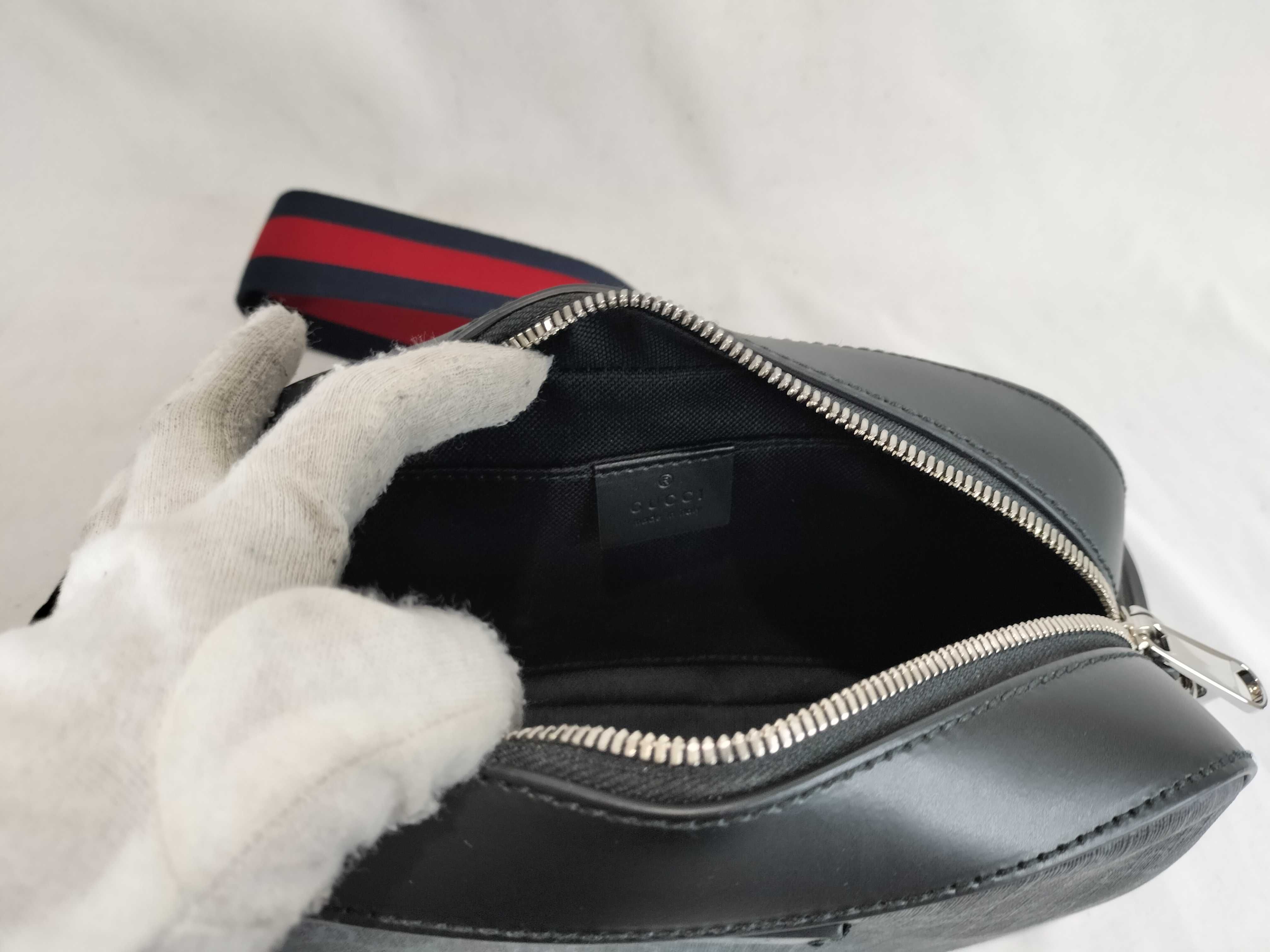 GG Supreme 574886 527620 Shoulder Bag — view 10
