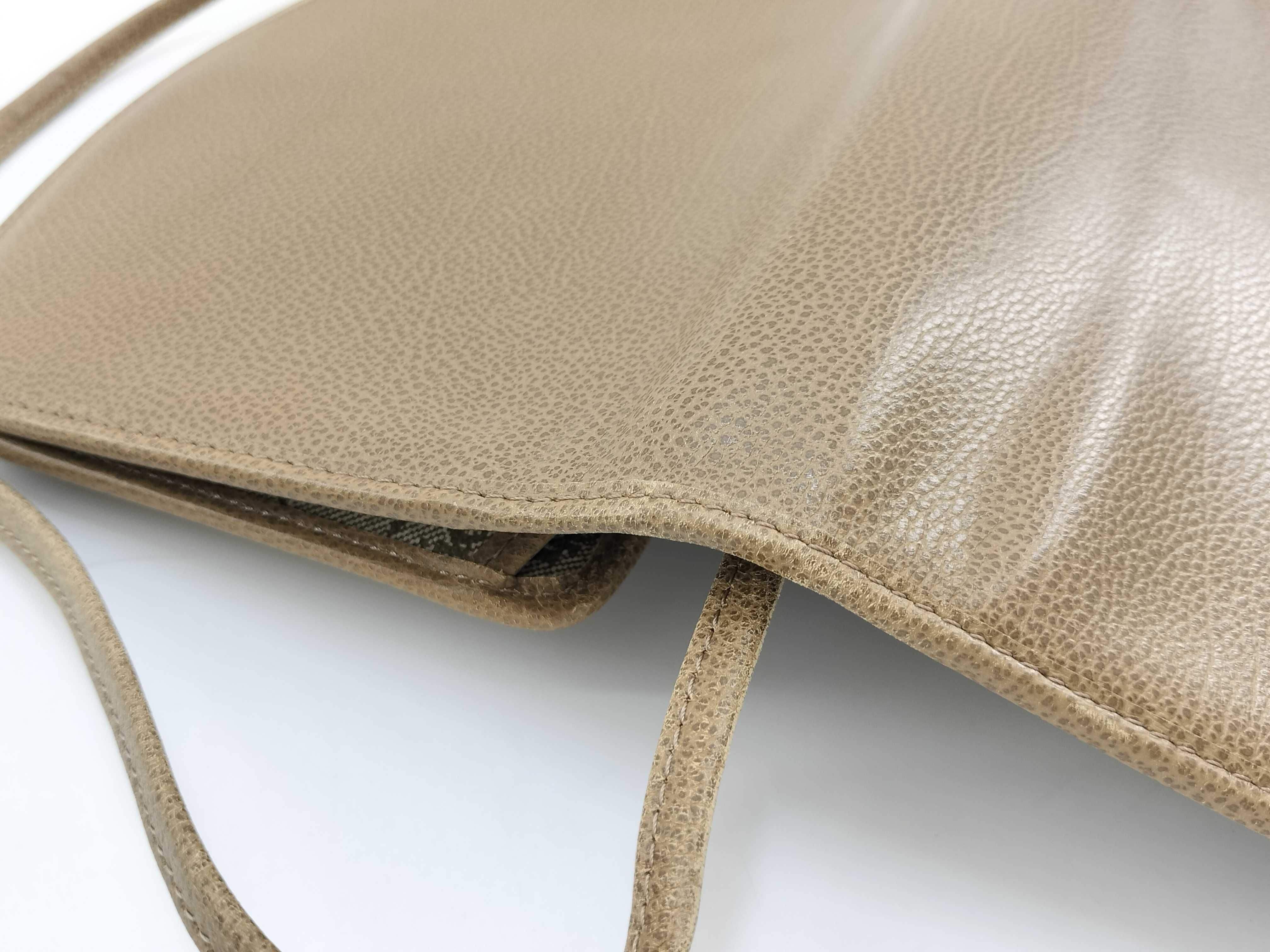 shoulder bag, honeycomb pattern, beige. — view 12