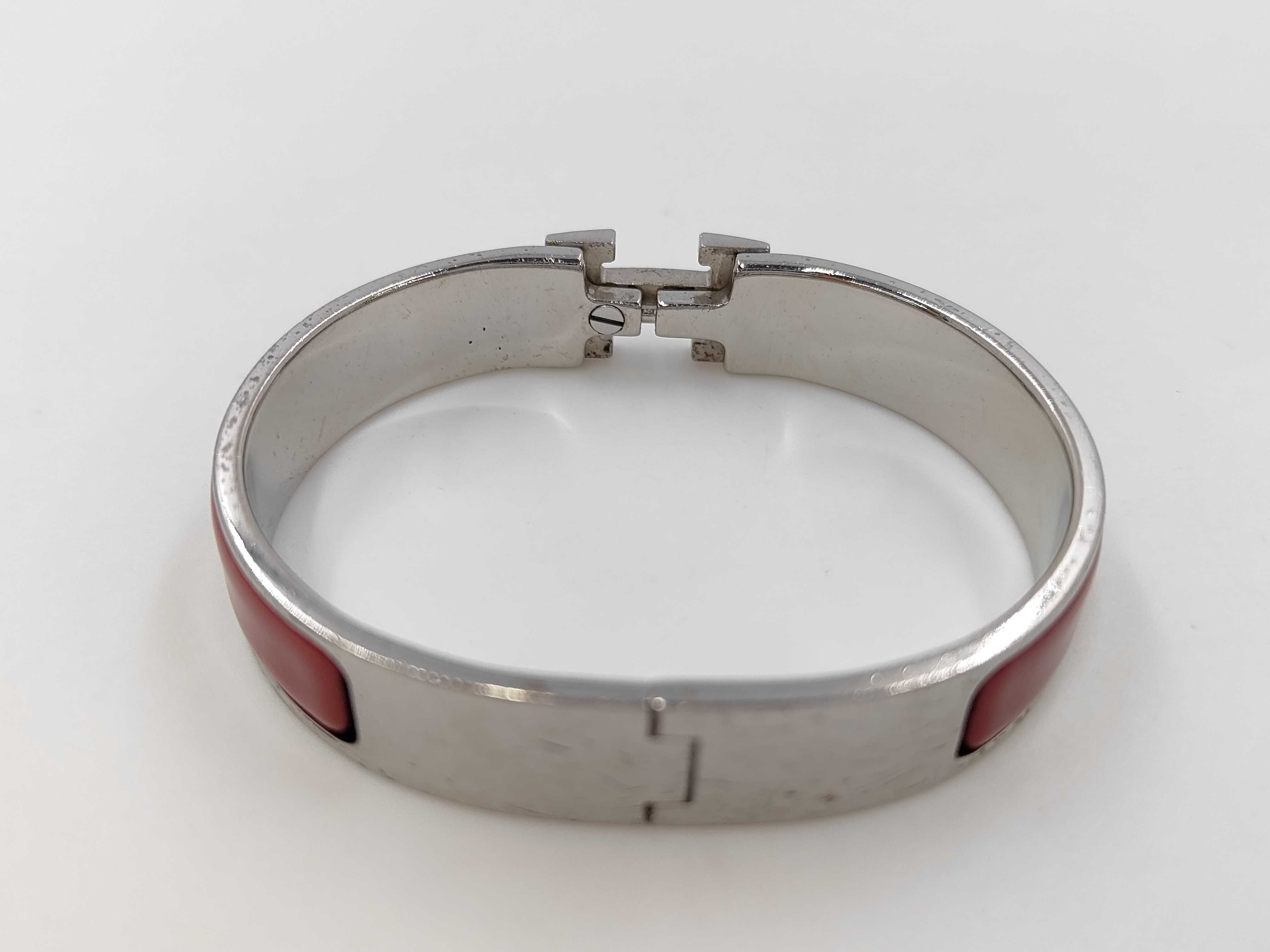Click Crack Silver Bracelet Bracelet/Bangle — view 3