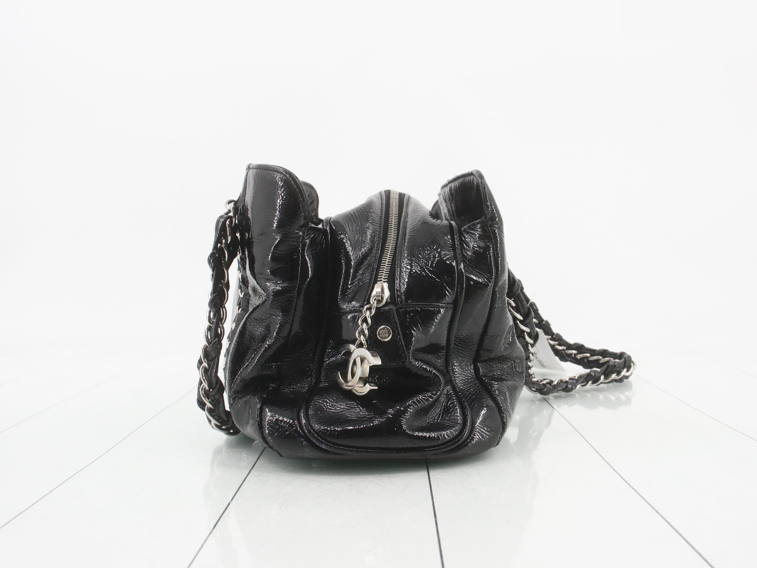 Patent leather Chanel Coco logo chain shoulder bag, black, silver hardware. — view 4
