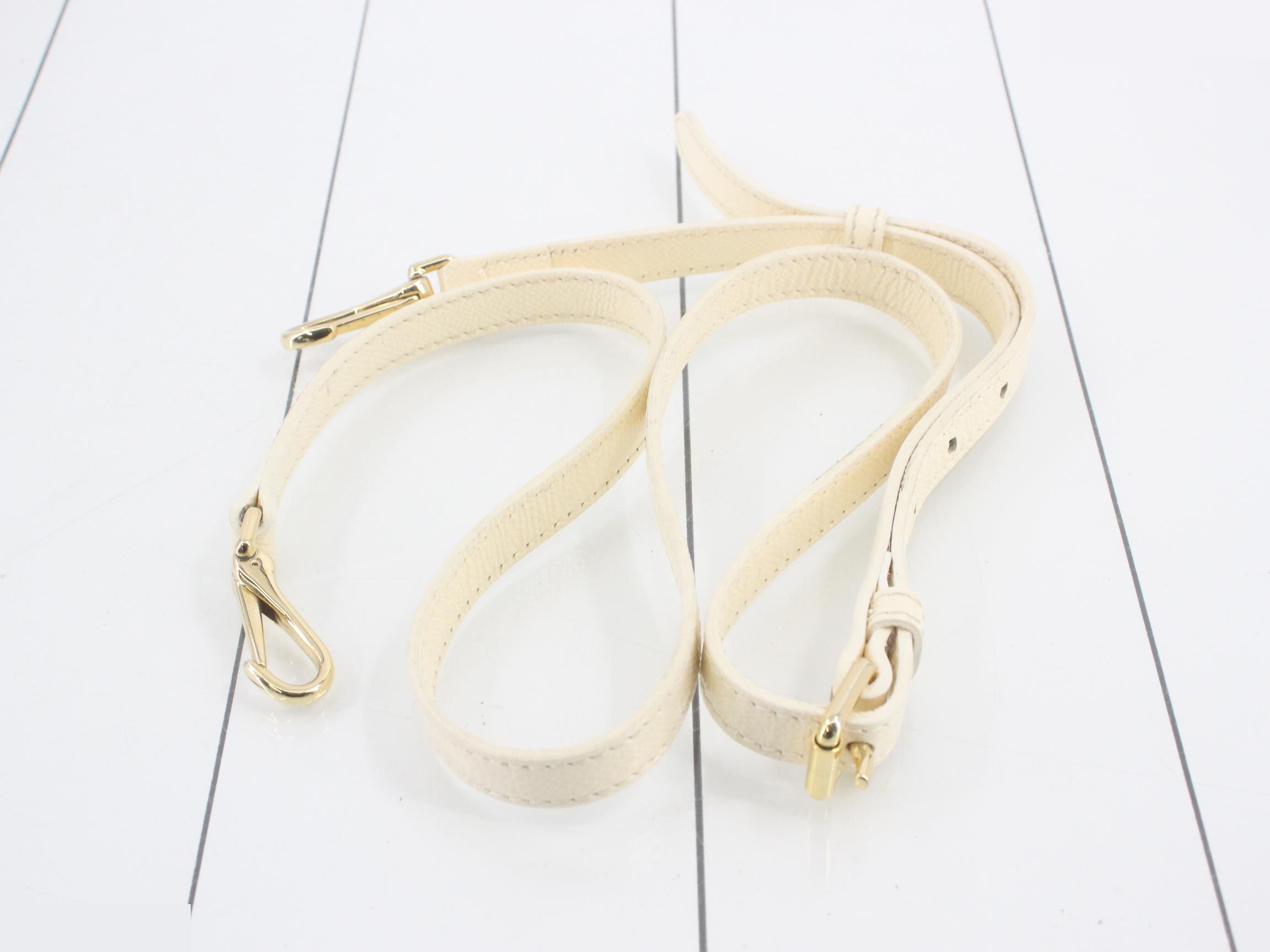Other lines: Bags/Handbags, PVC, Leather, Check, White — view 7