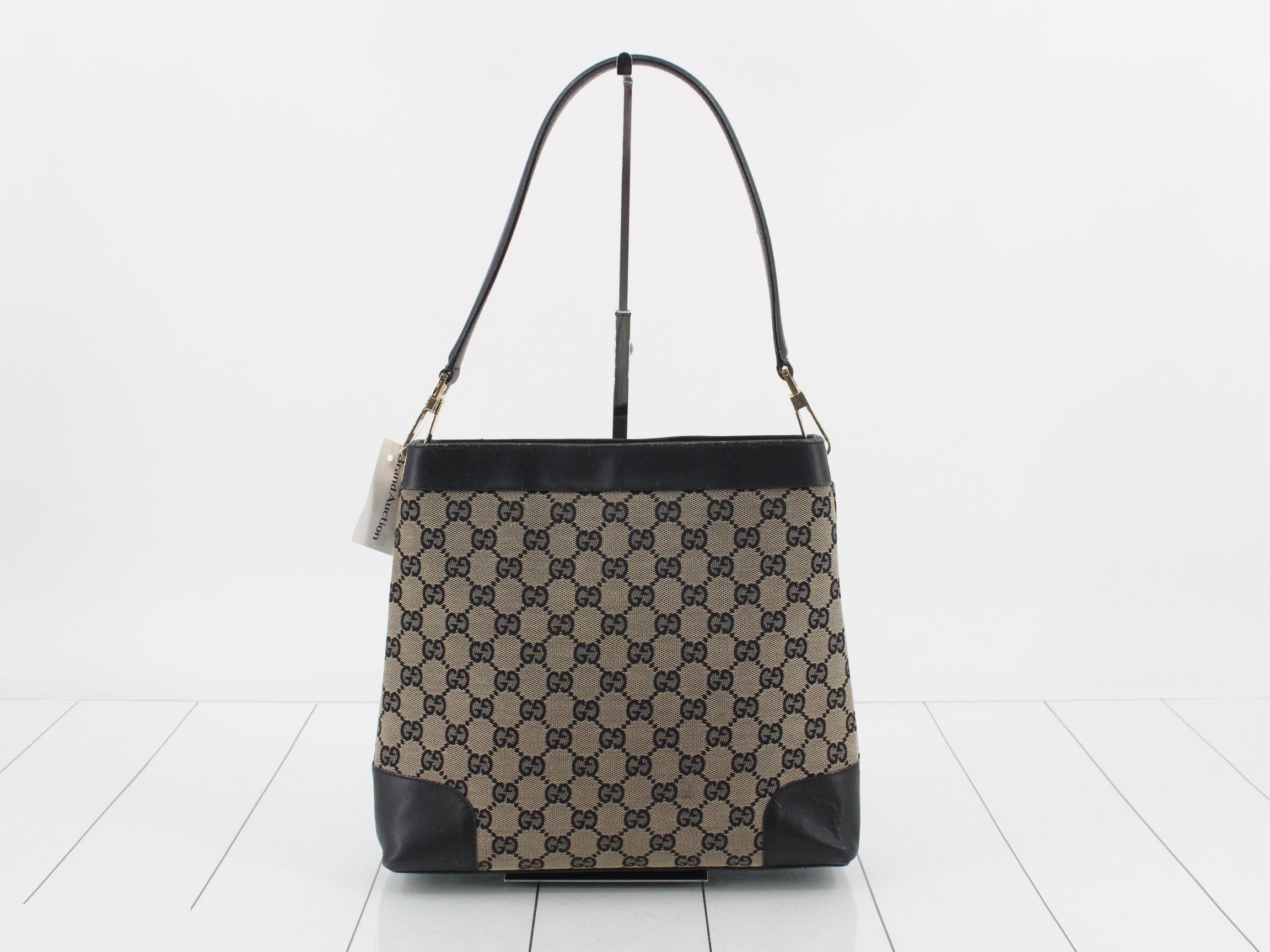 GG Canvas Shoulder Bag — view 2