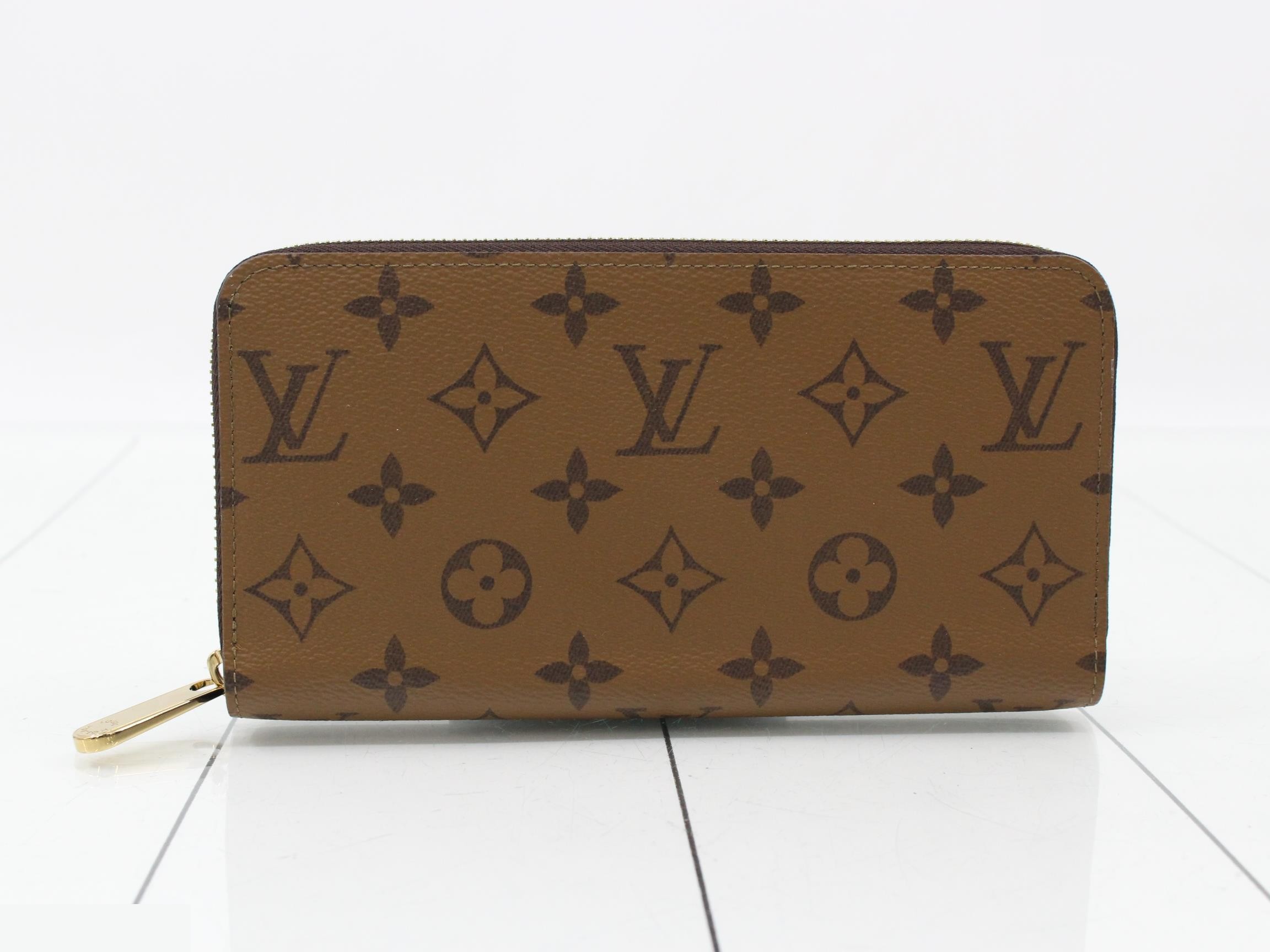 M82444 Monogram Reverse Zippy Wallet