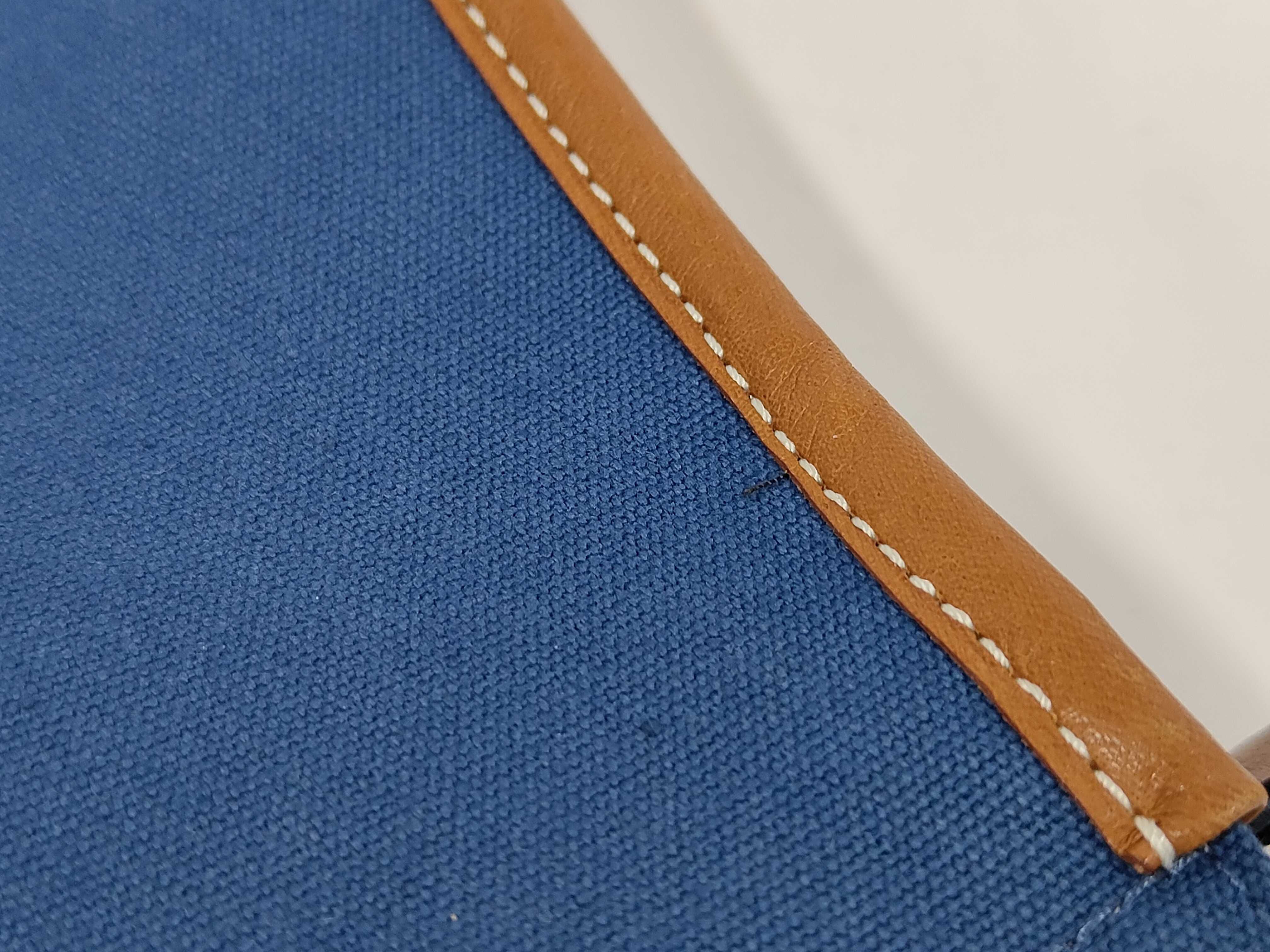 pouch — view 9