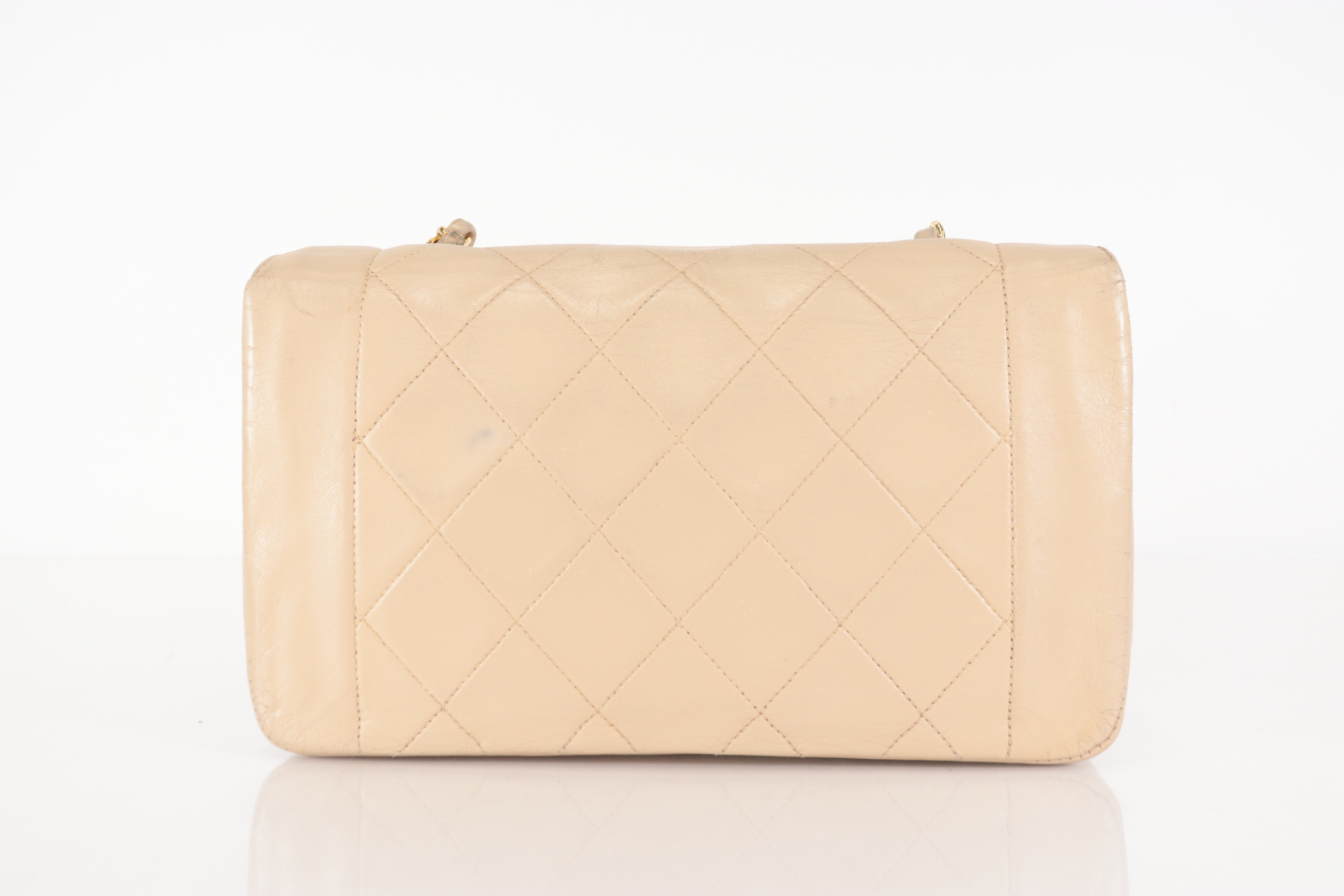 Diana 22 Lambskin Beige Shoulder Bag (Serial No. 2) — view 3