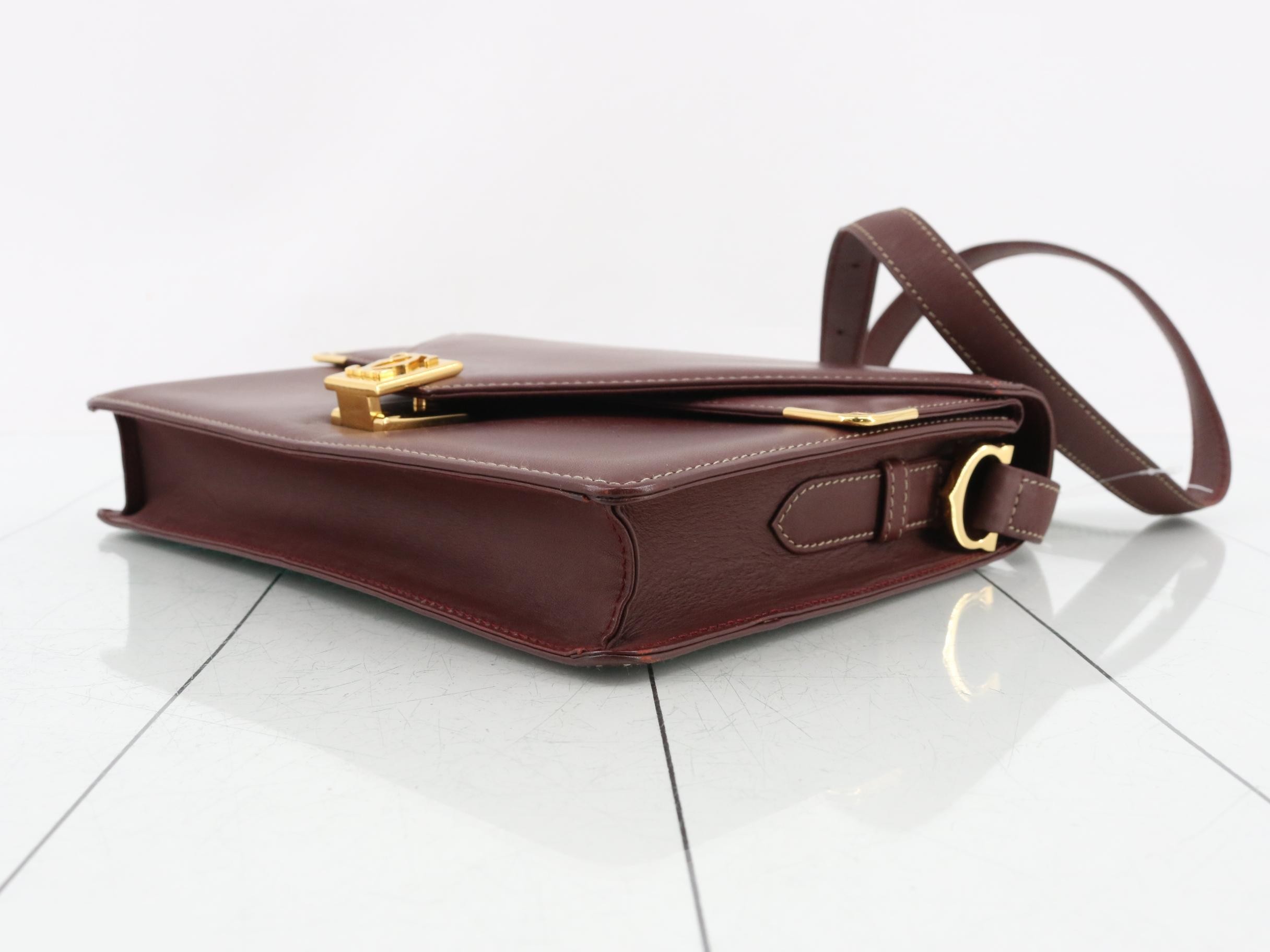 Must Line Leather Shoulder Bag — view 6