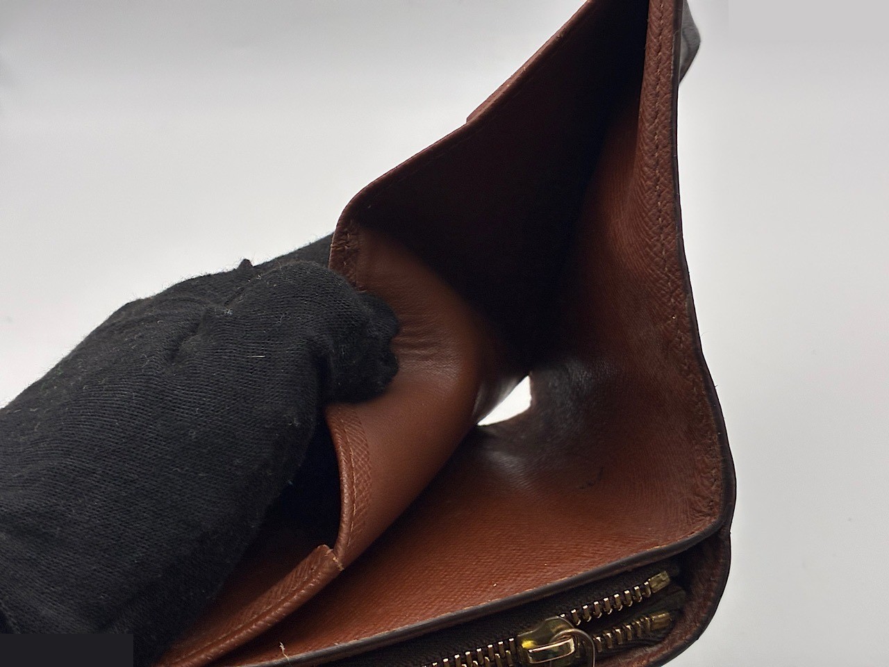 M61667 Monogram Compact Zip — view 5