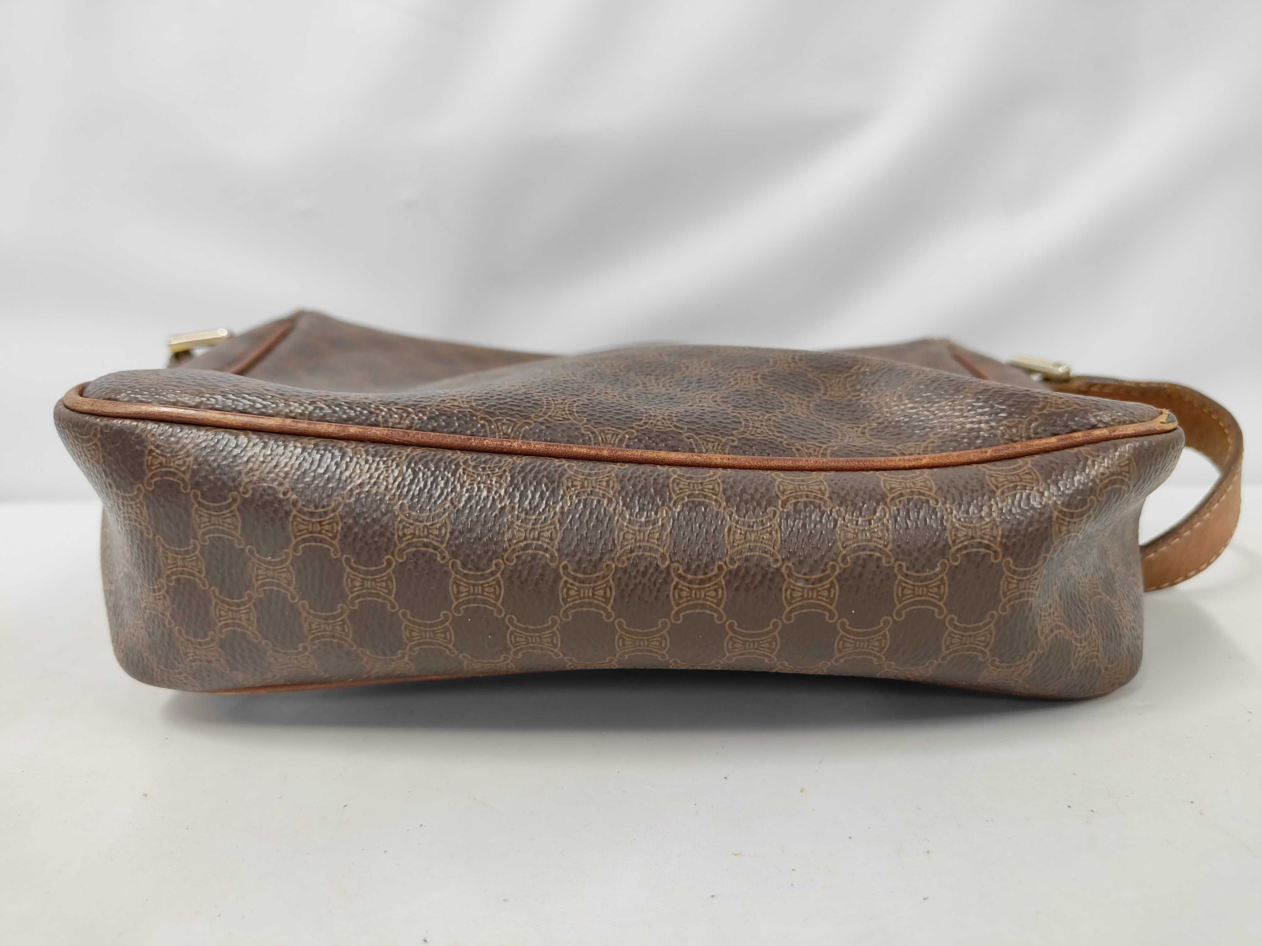 shoulder bag — view 3