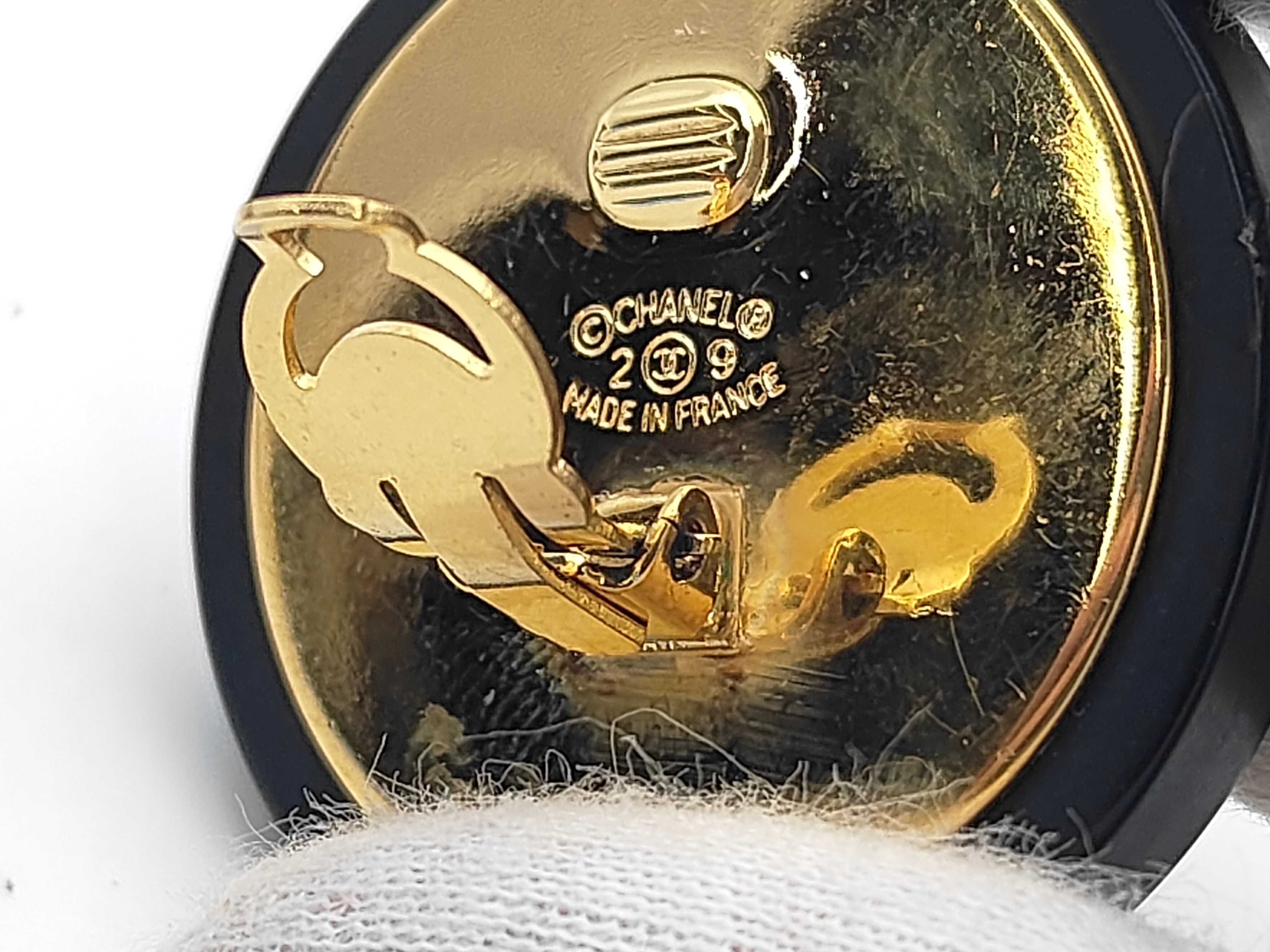 earrings here mark black x gold 2 9 engraved big size earrings — view 6
