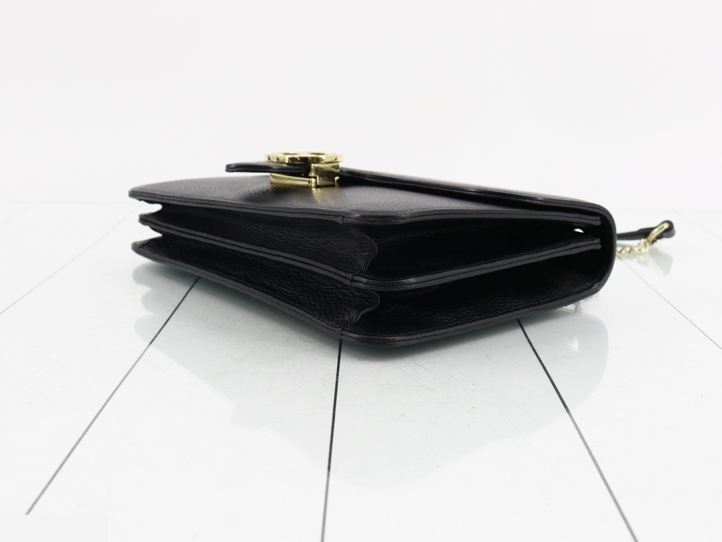 Interlocking Chain Shoulder Bag — view 6