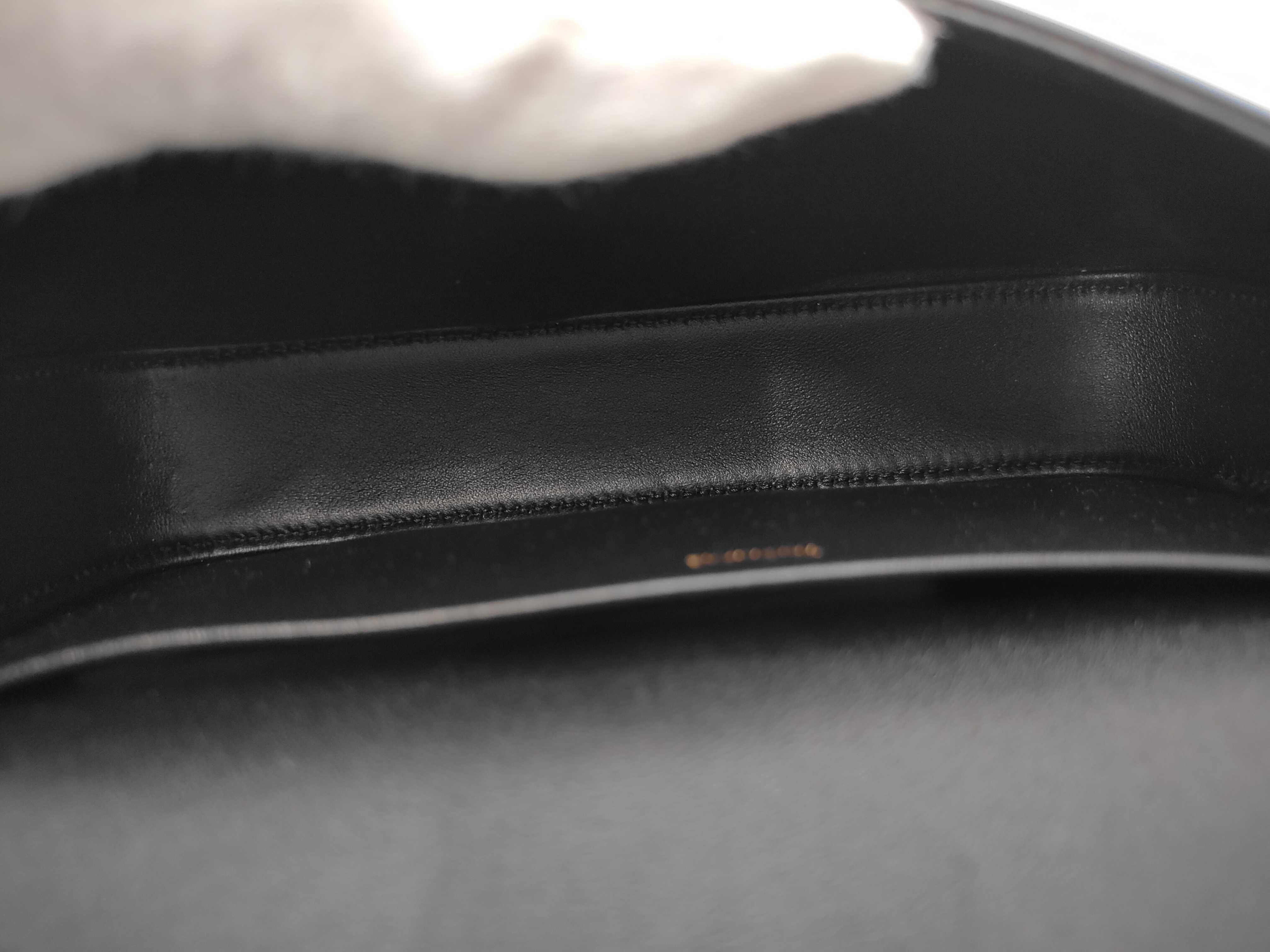 Claude Shoulder Bag — view 9