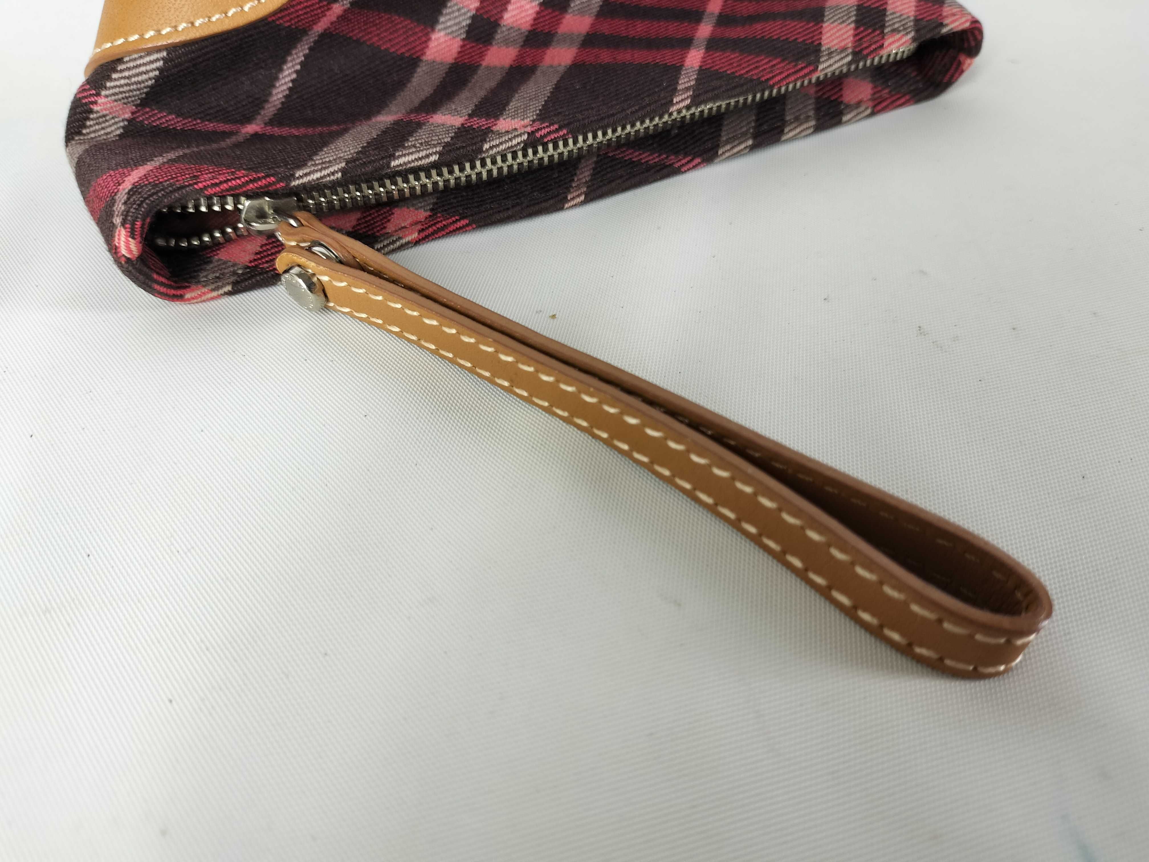 Blue Label Nova Check Pouch and other accessories — view 5