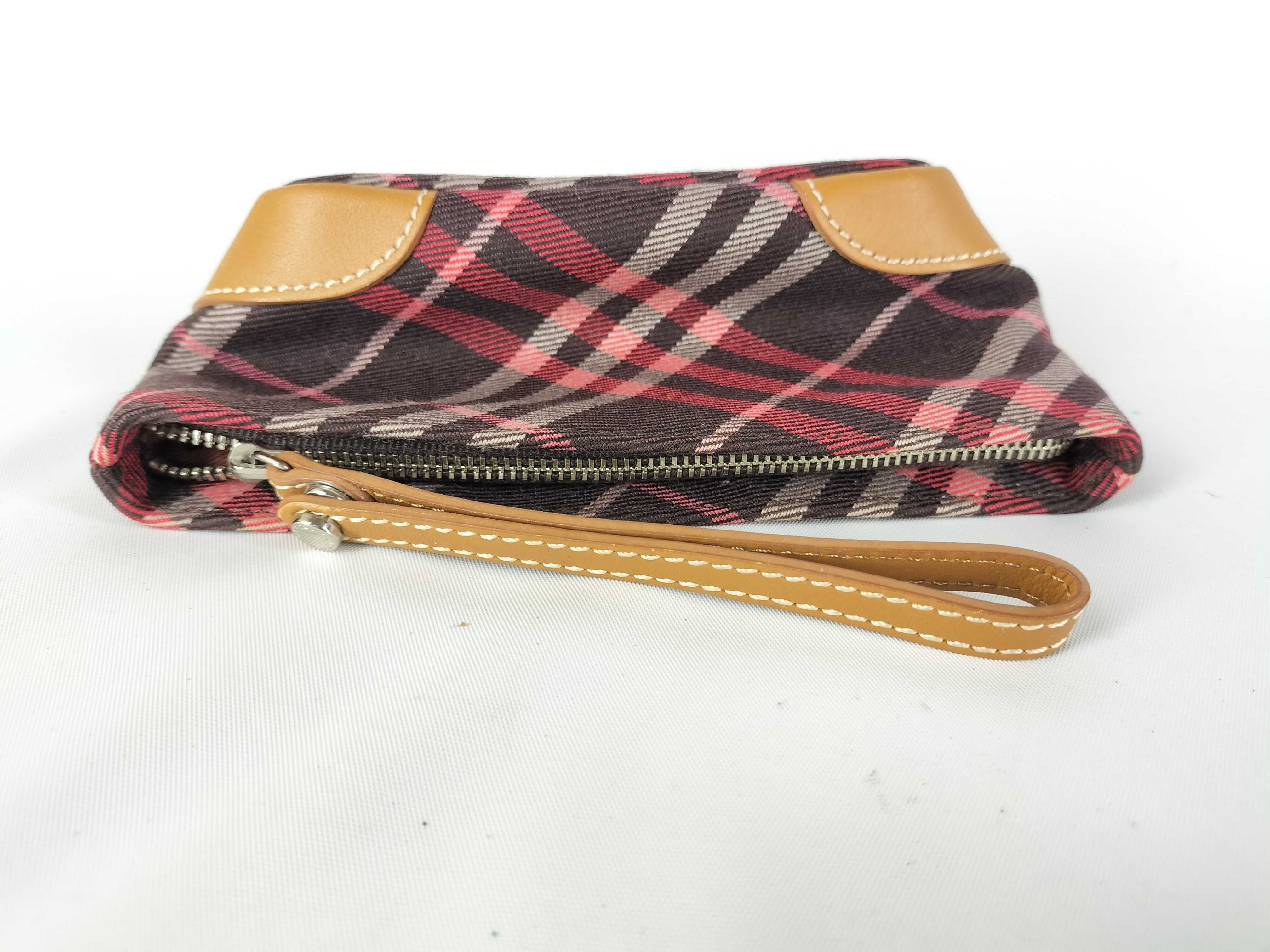 Blue Label Nova Check Pouch and other accessories — view 7