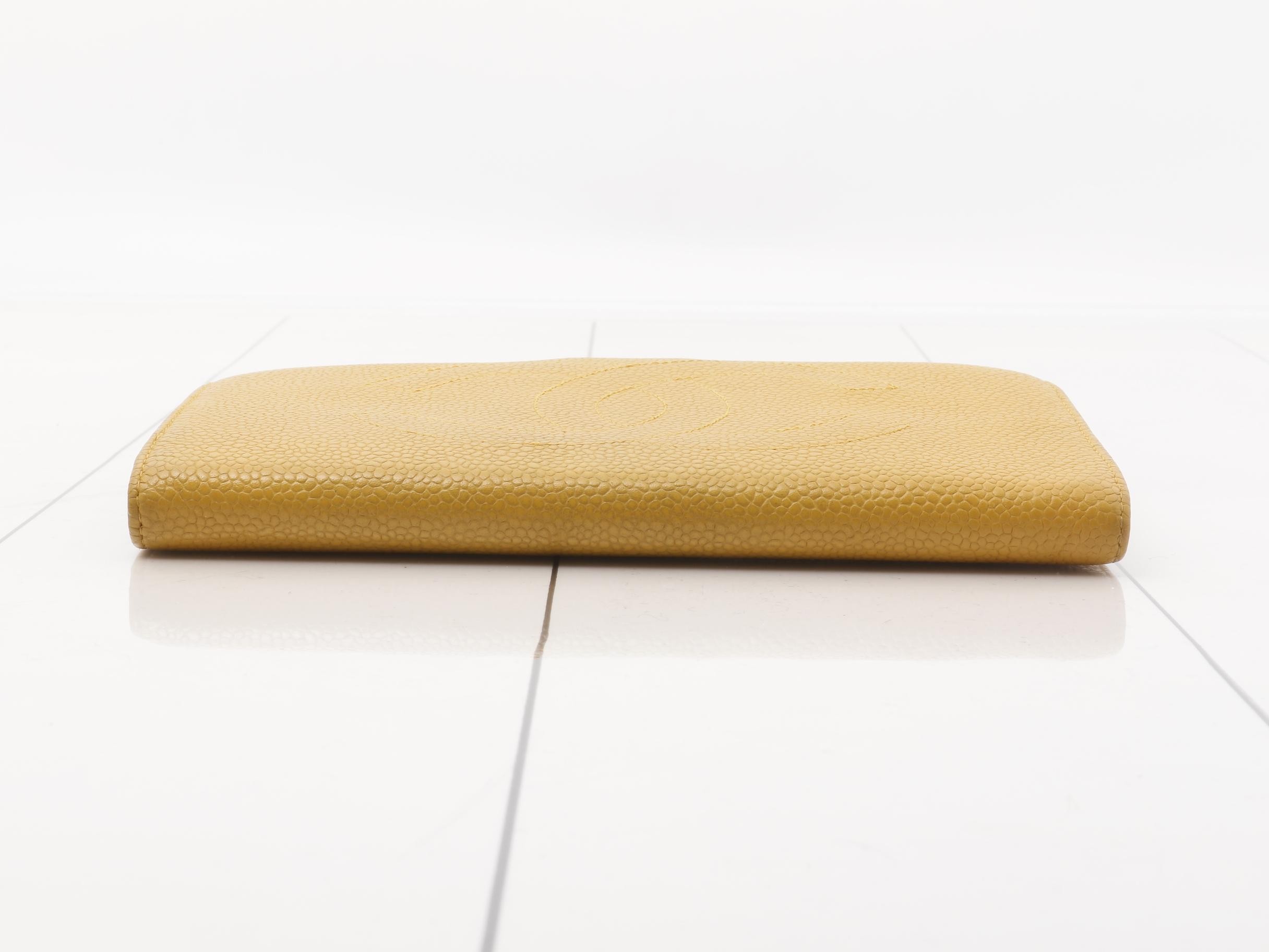 Caviar leather long wallet, model number 5. — view 3