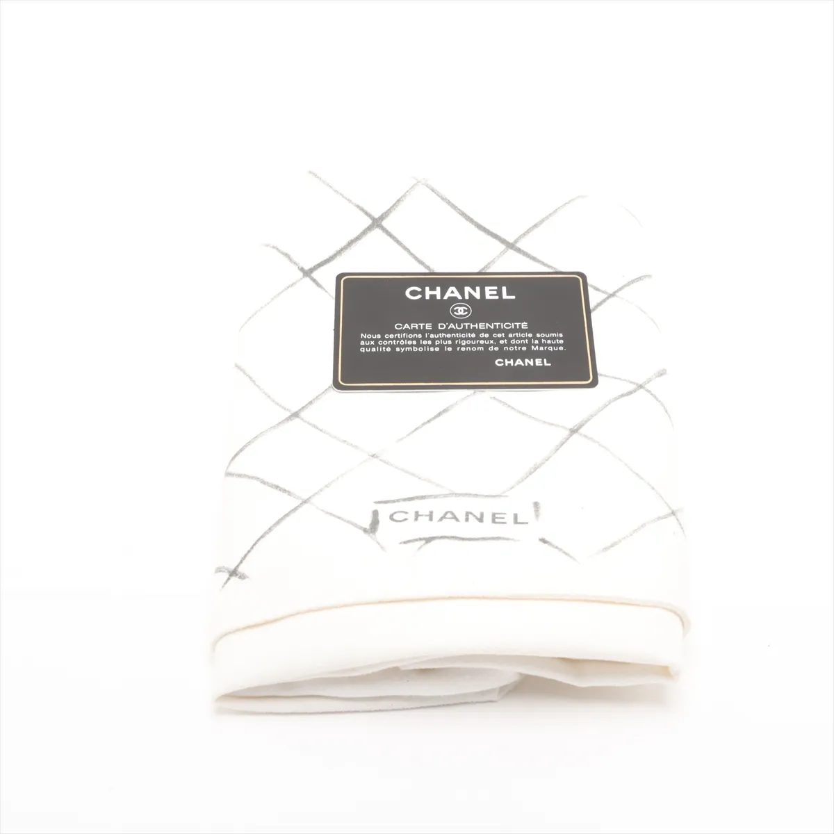 [Individually wrapped] Chanel Matelasse 25 Lambskin Double Flap Double Chain Bag Black Gold Hardware 16516822 16th Series A01112 — view 12