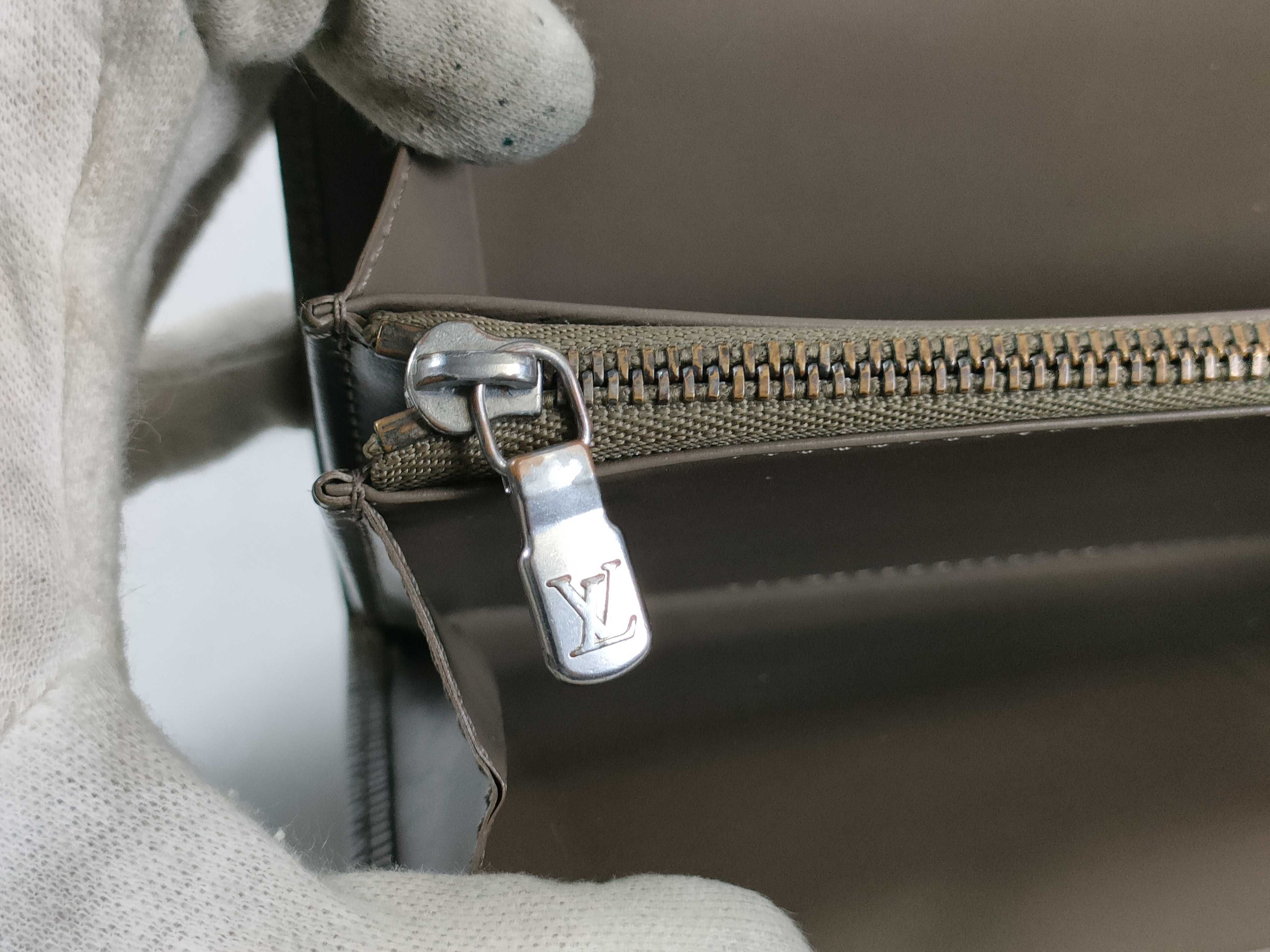 Epi Leather Long Wallet — view 12