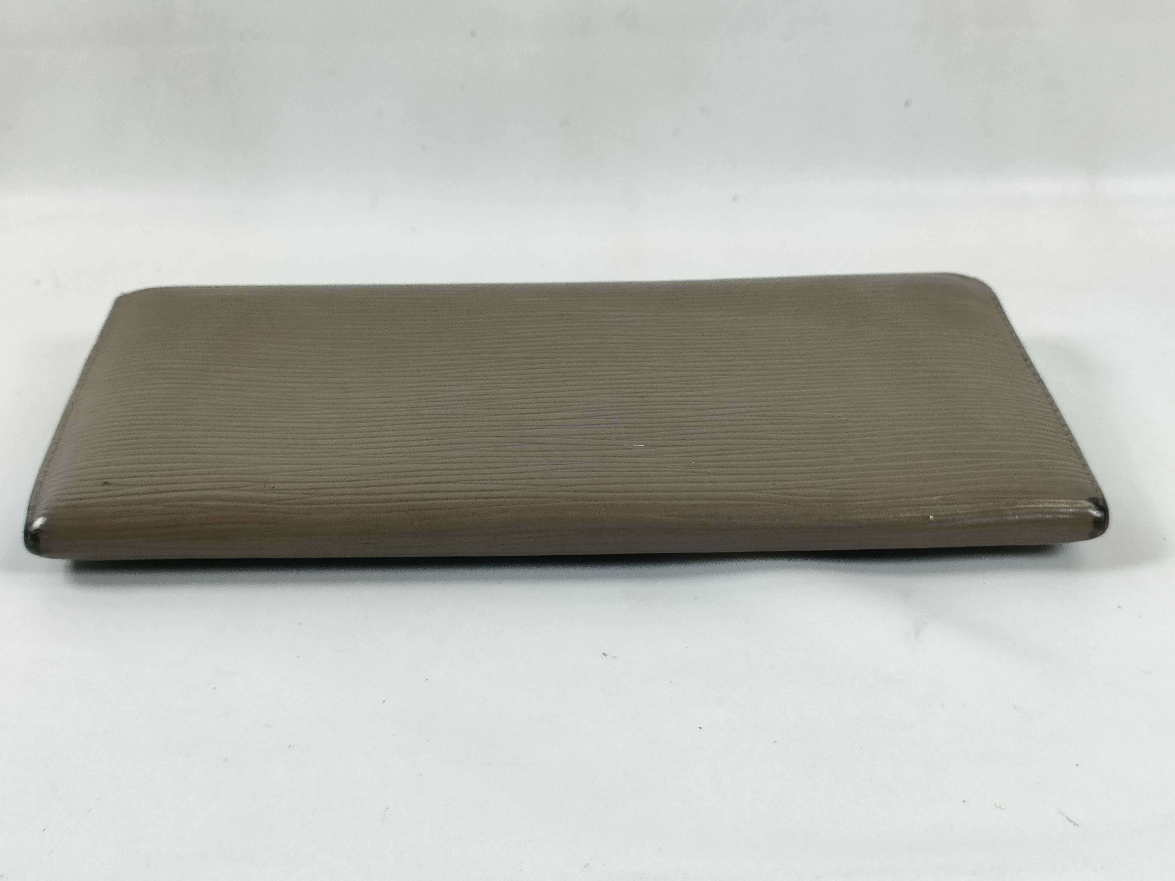 Epi Leather Long Wallet — view 7