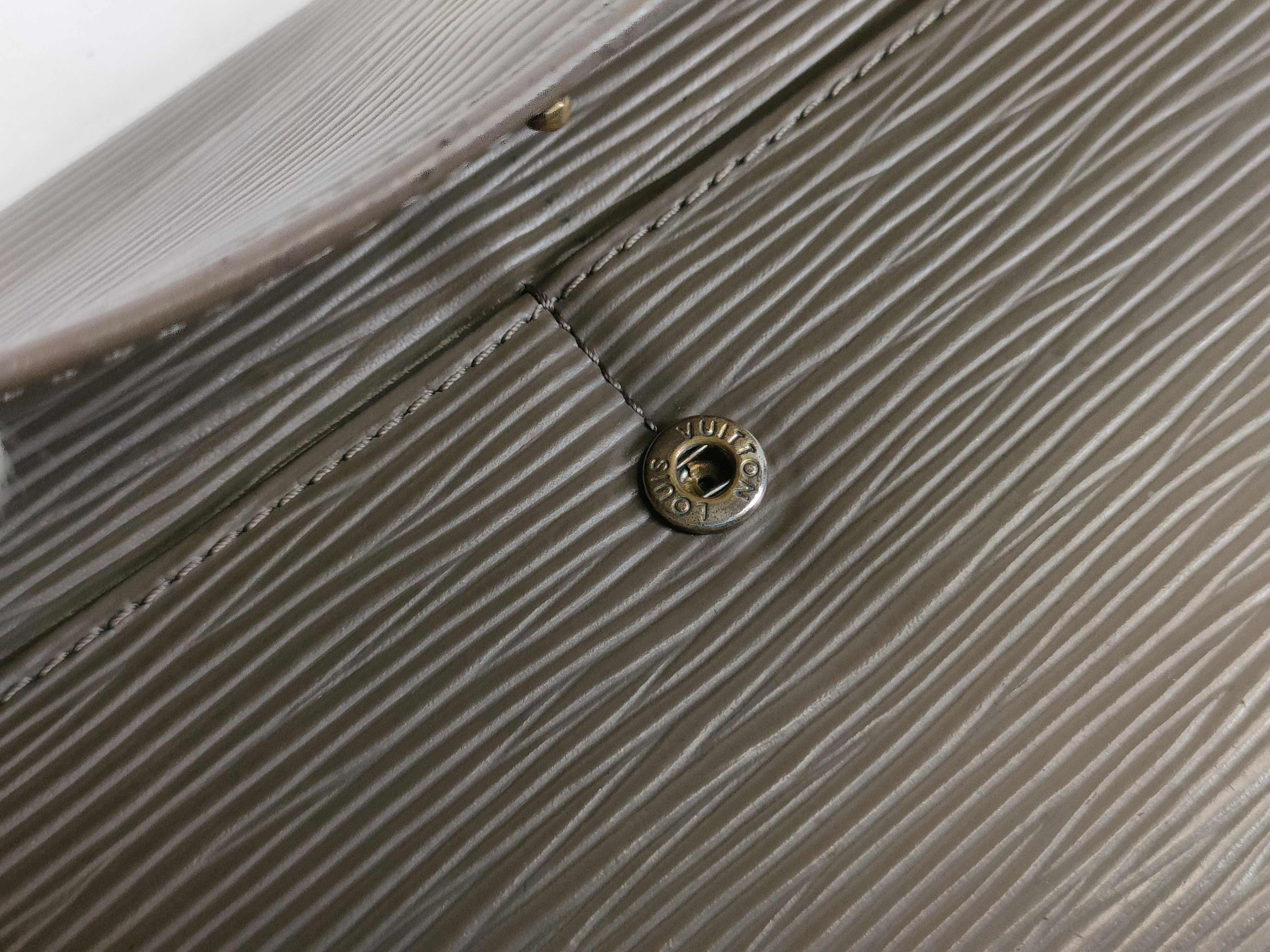 Epi Leather Long Wallet — view 8