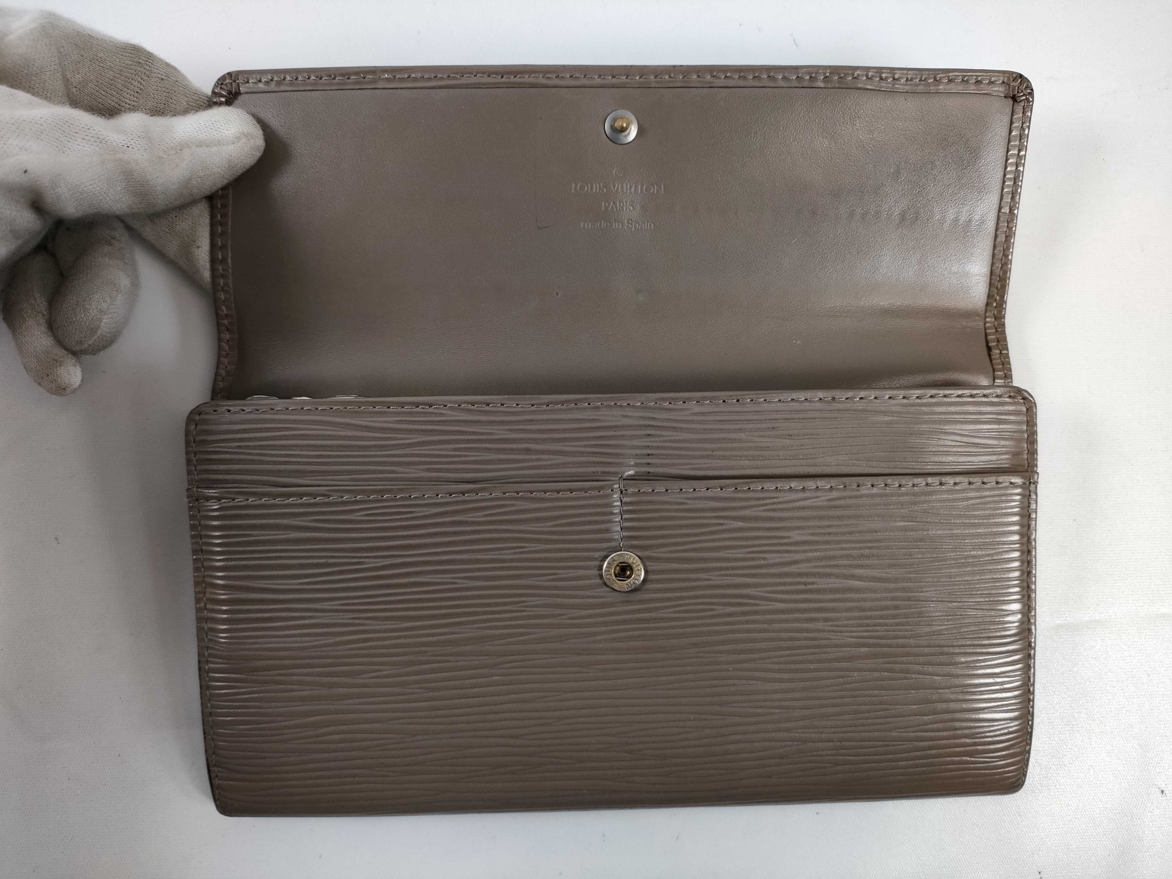 Epi Leather Long Wallet — view 9