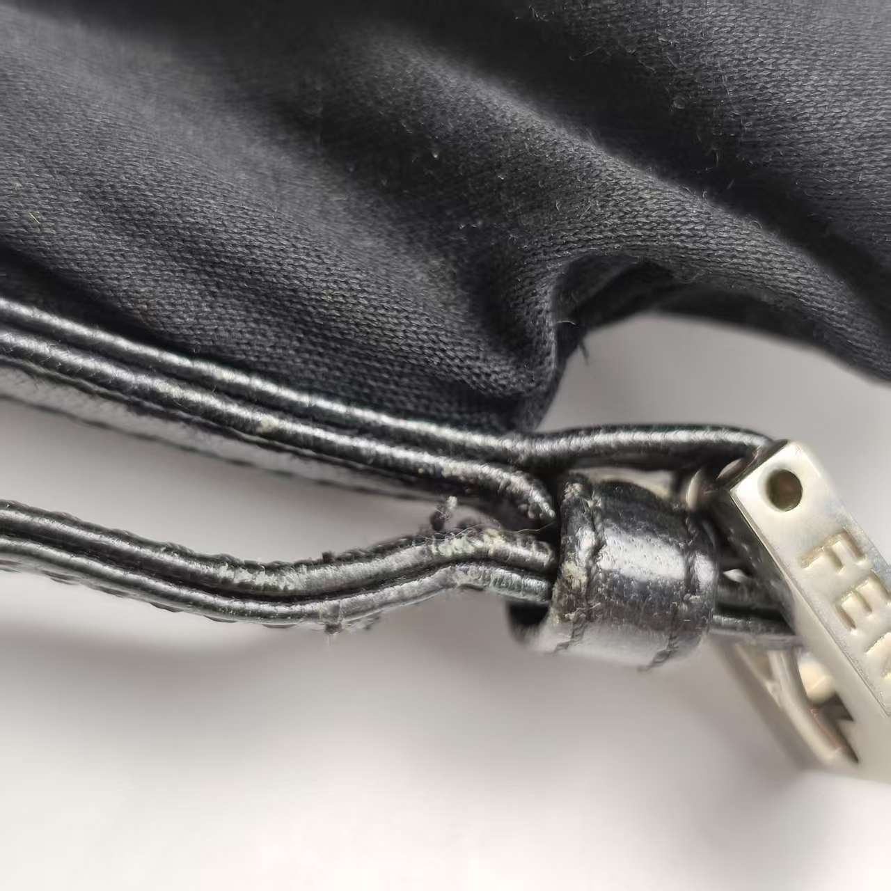 【*Shipped from: China*】FENDI Zucca Canvas Handbag — view 9