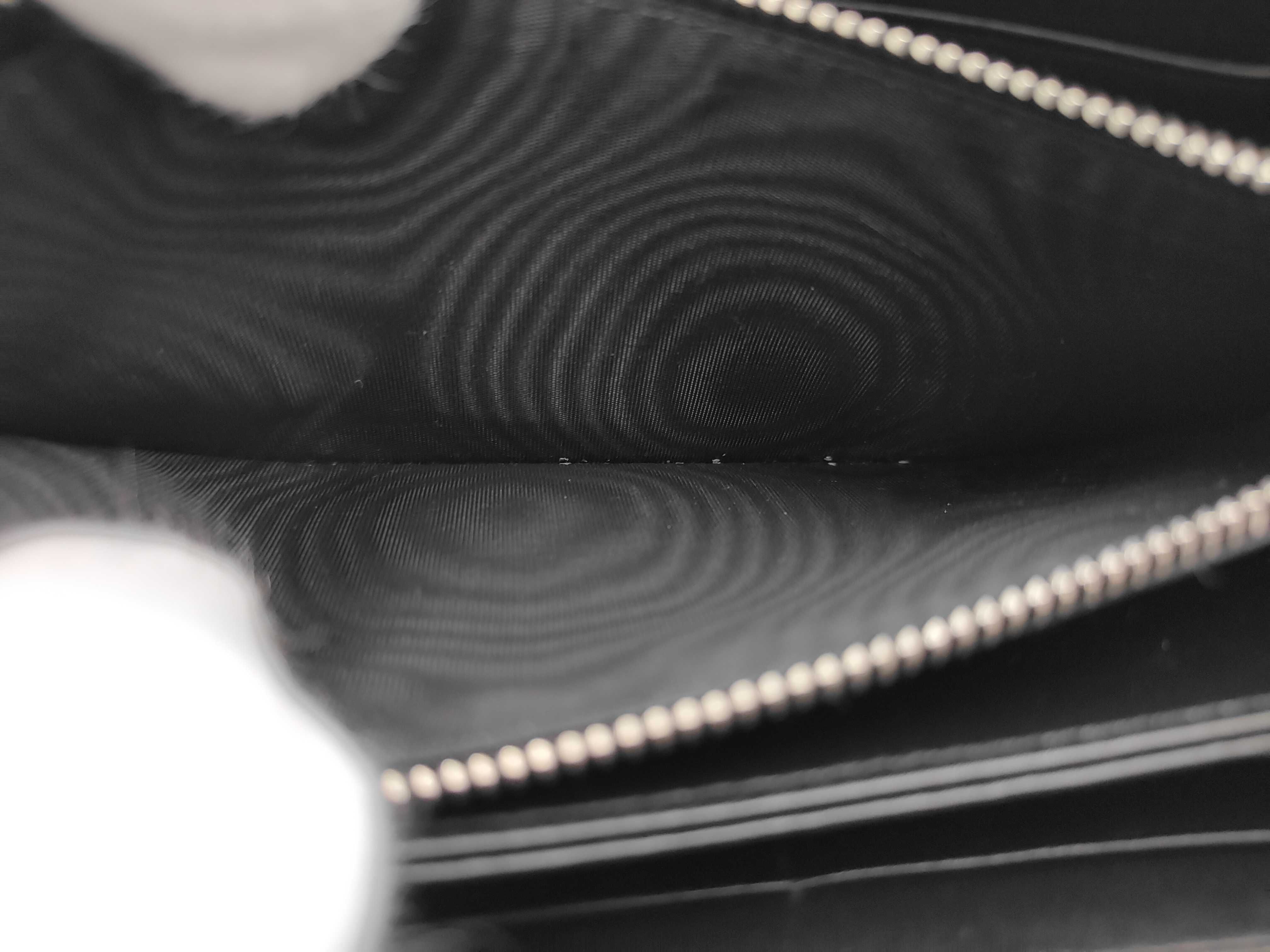 wallet — view 4