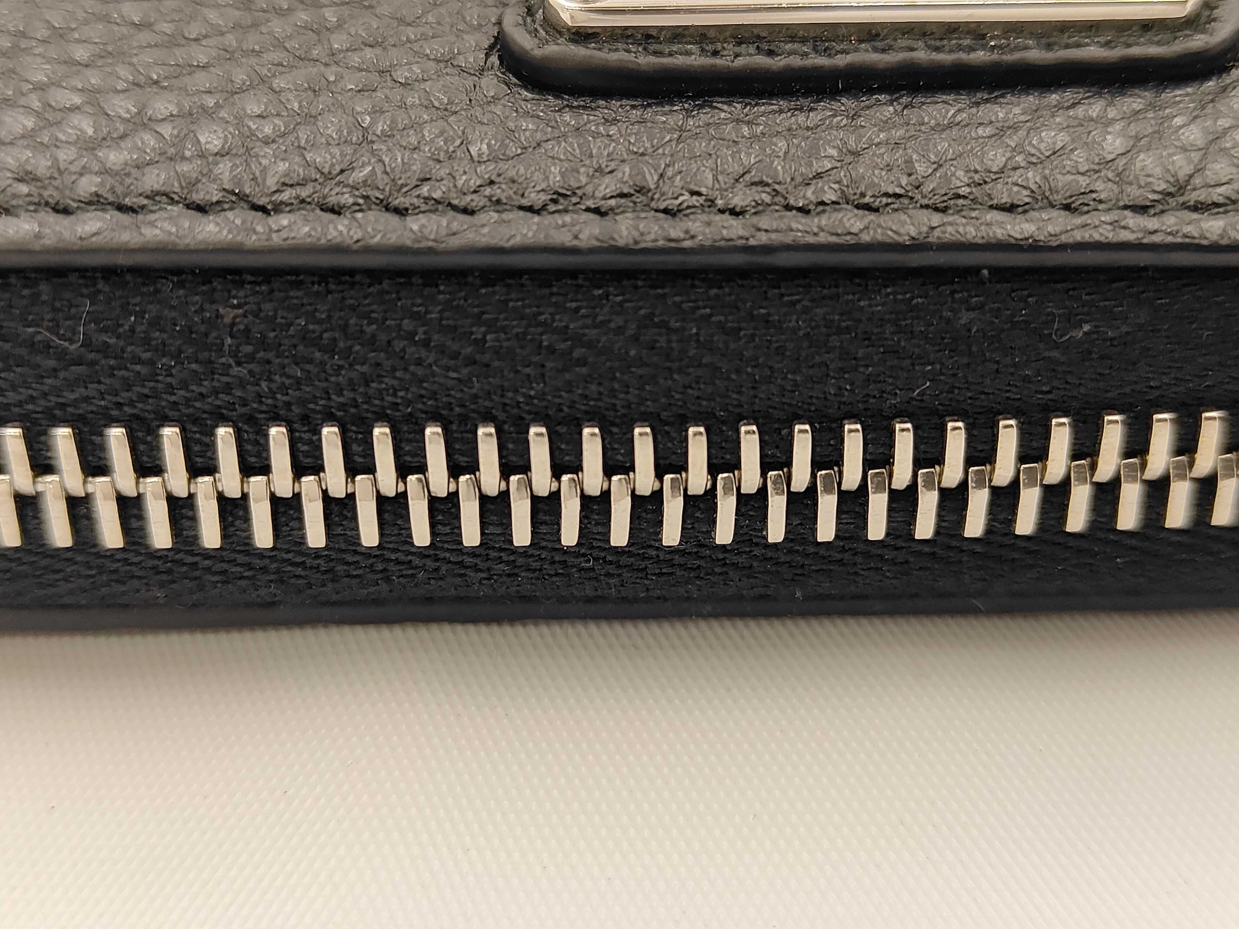 wallet — view 8