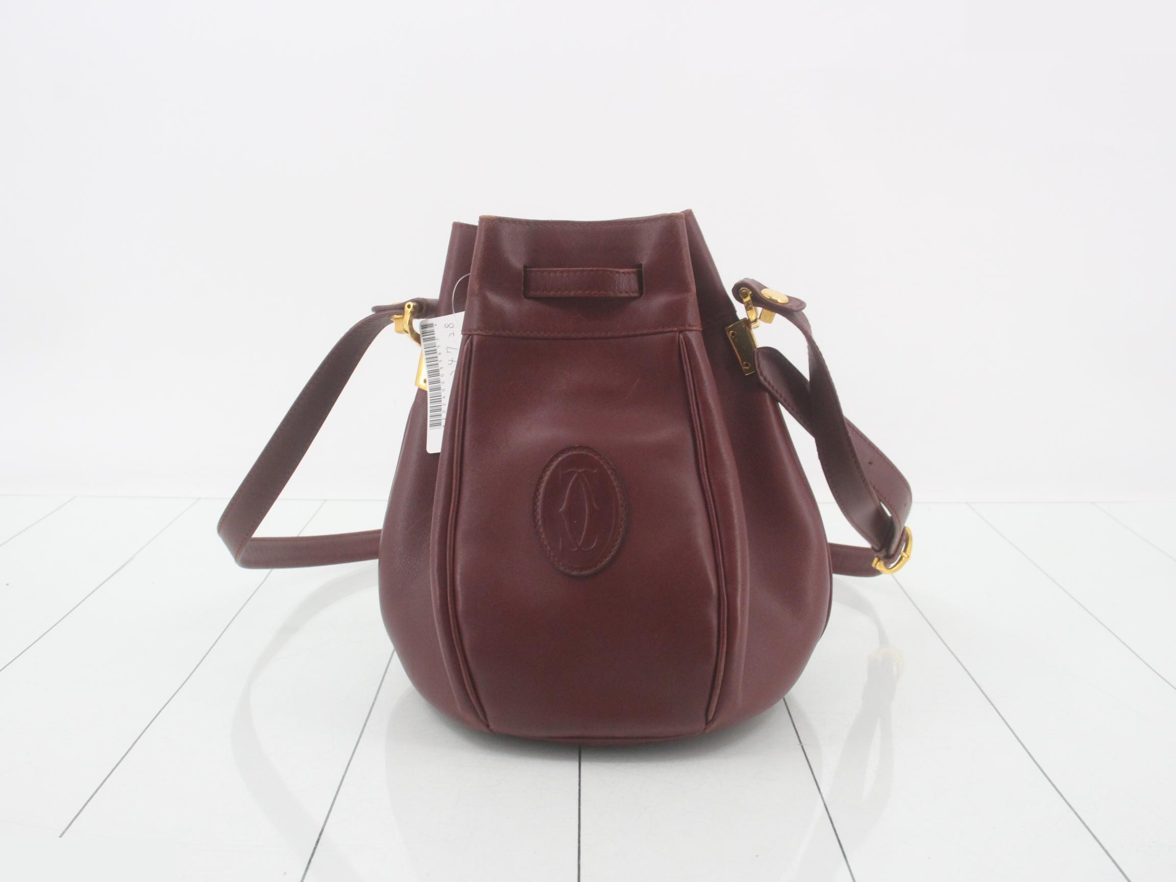Must Line (Bag) - Shoulder Bag — view 2