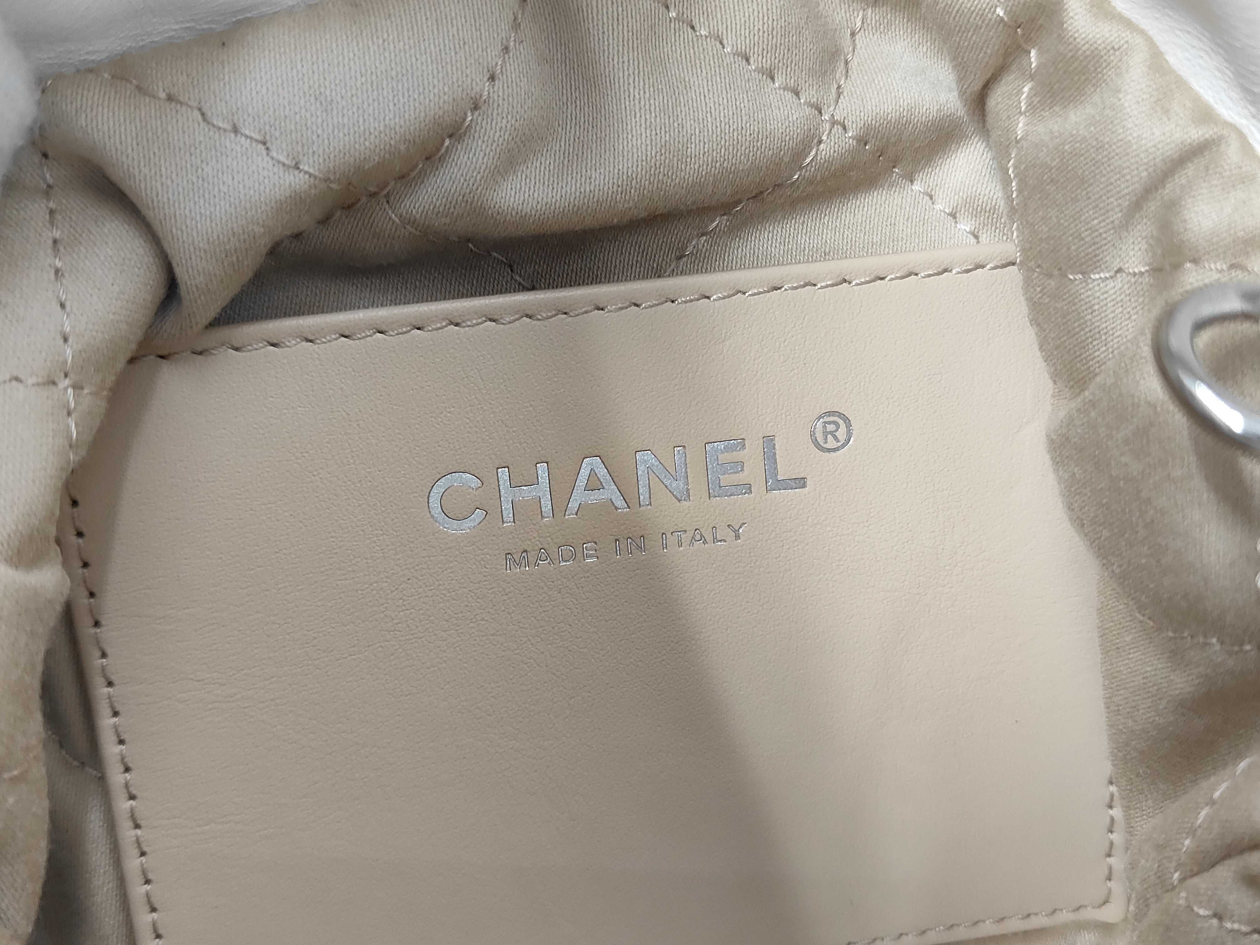 22 Chain Handbag — view 10