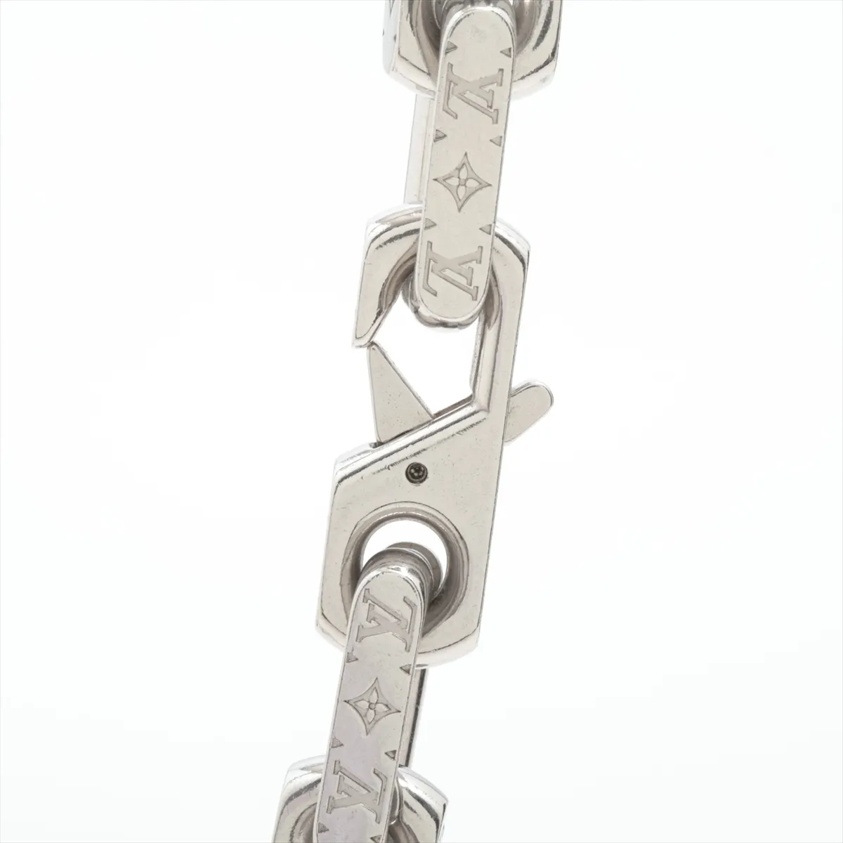 M00307 Collier Chain Monogram LE0275 Necklace GP Silver. Shows — view 3