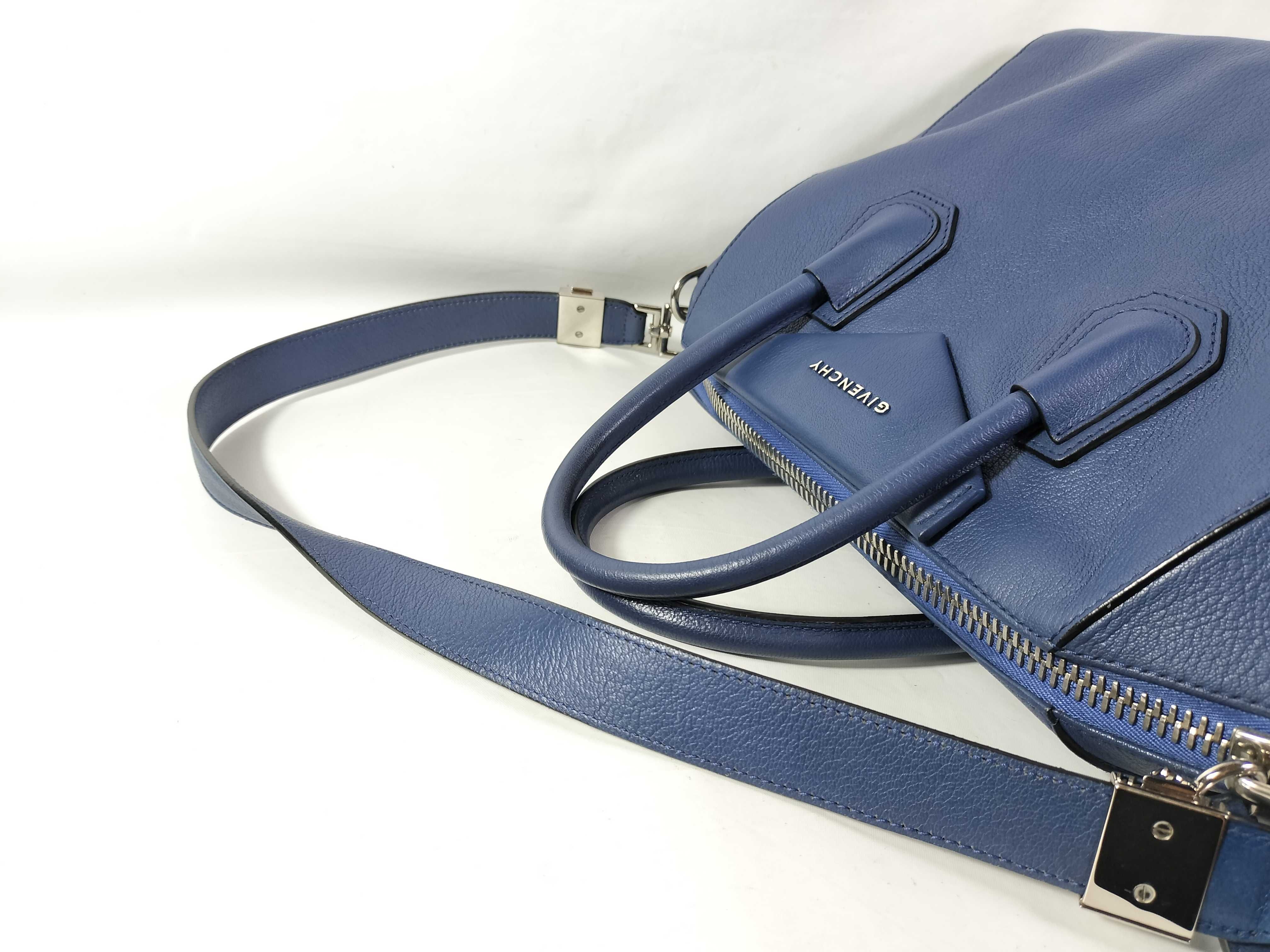 Goatskin Antigona Medium Navy BB05100012 Handbag — view 3