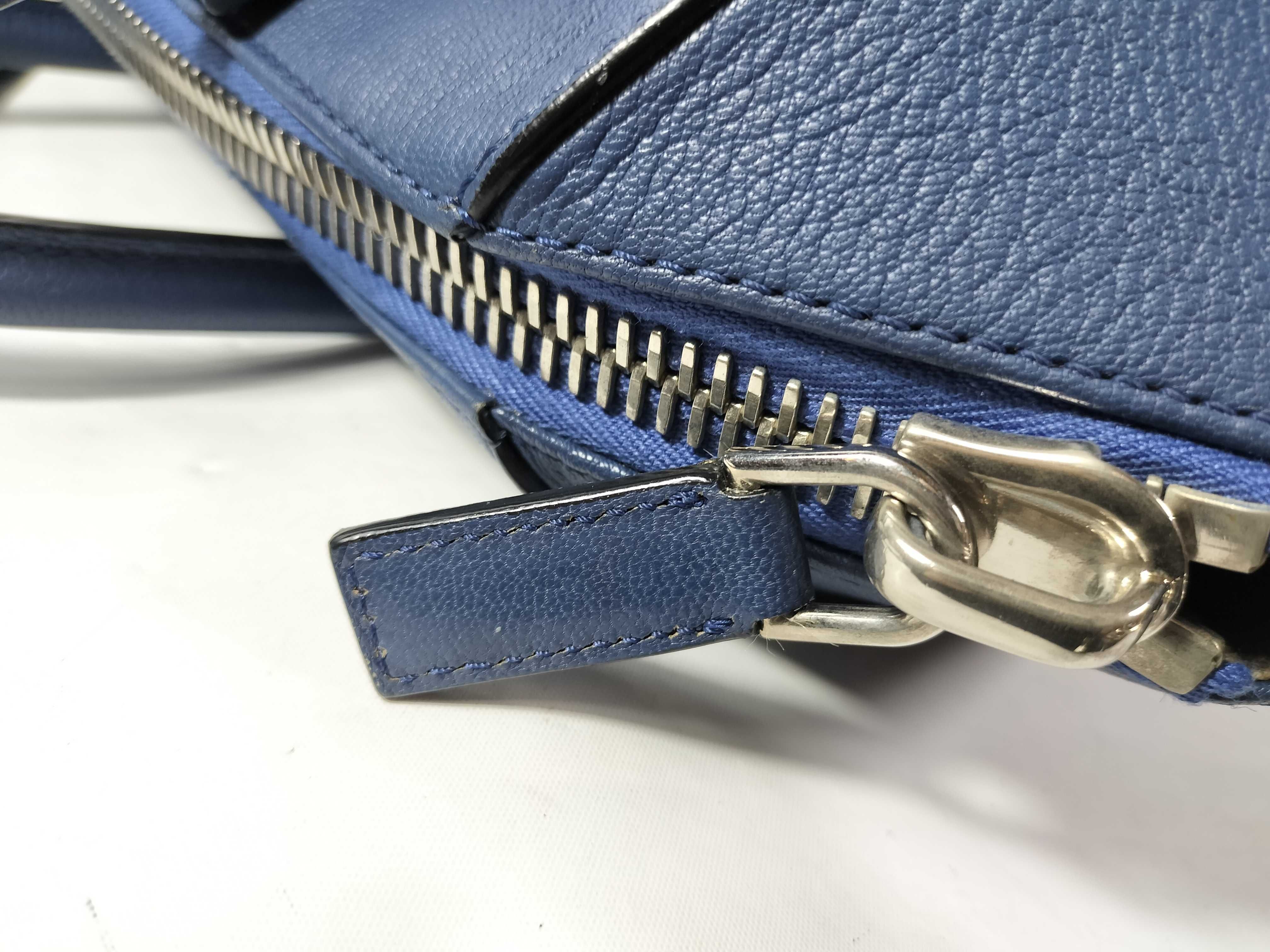 Goatskin Antigona Medium Navy BB05100012 Handbag — view 8