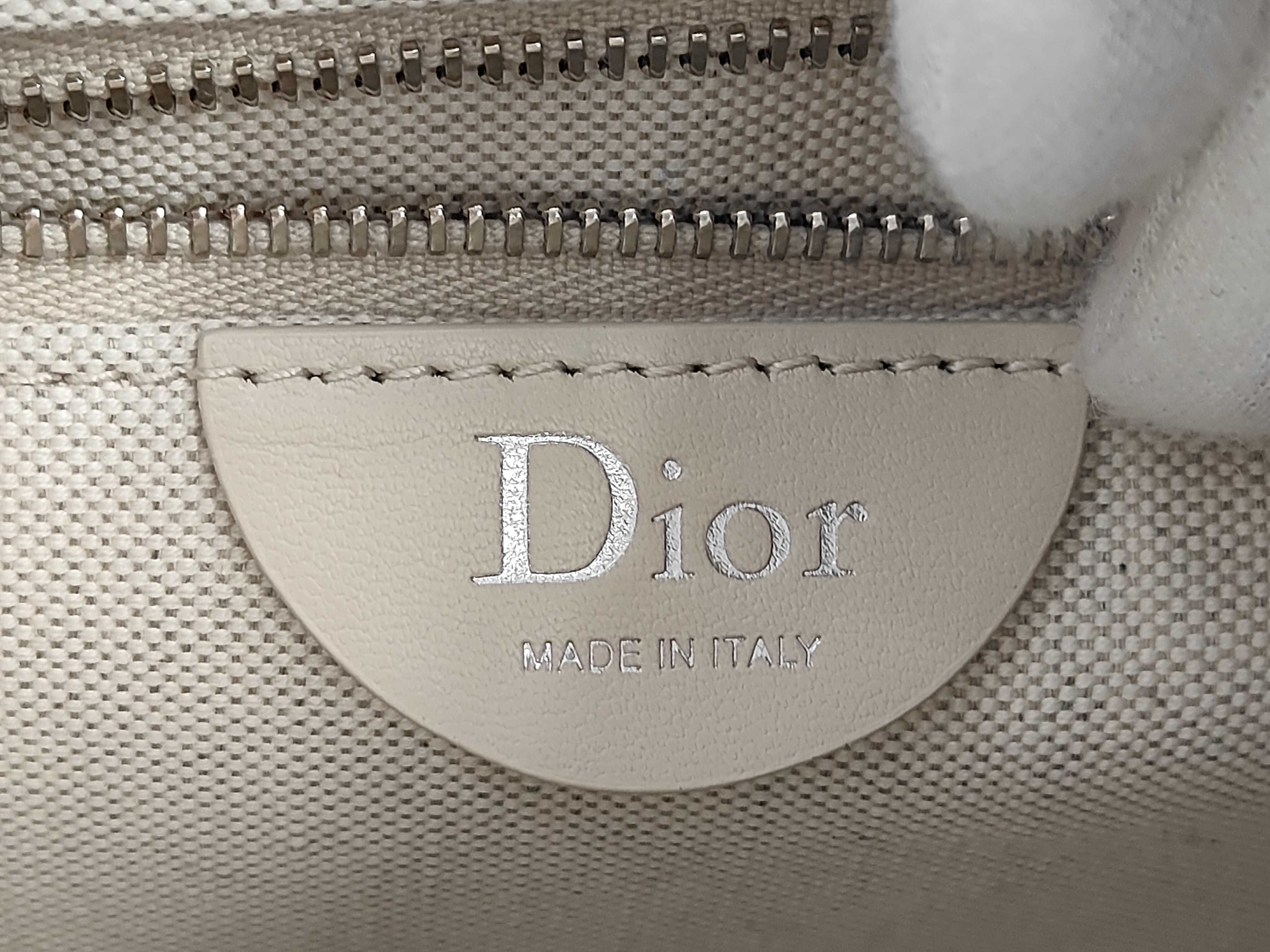 Embroidery Book Tote Handbag — view 10