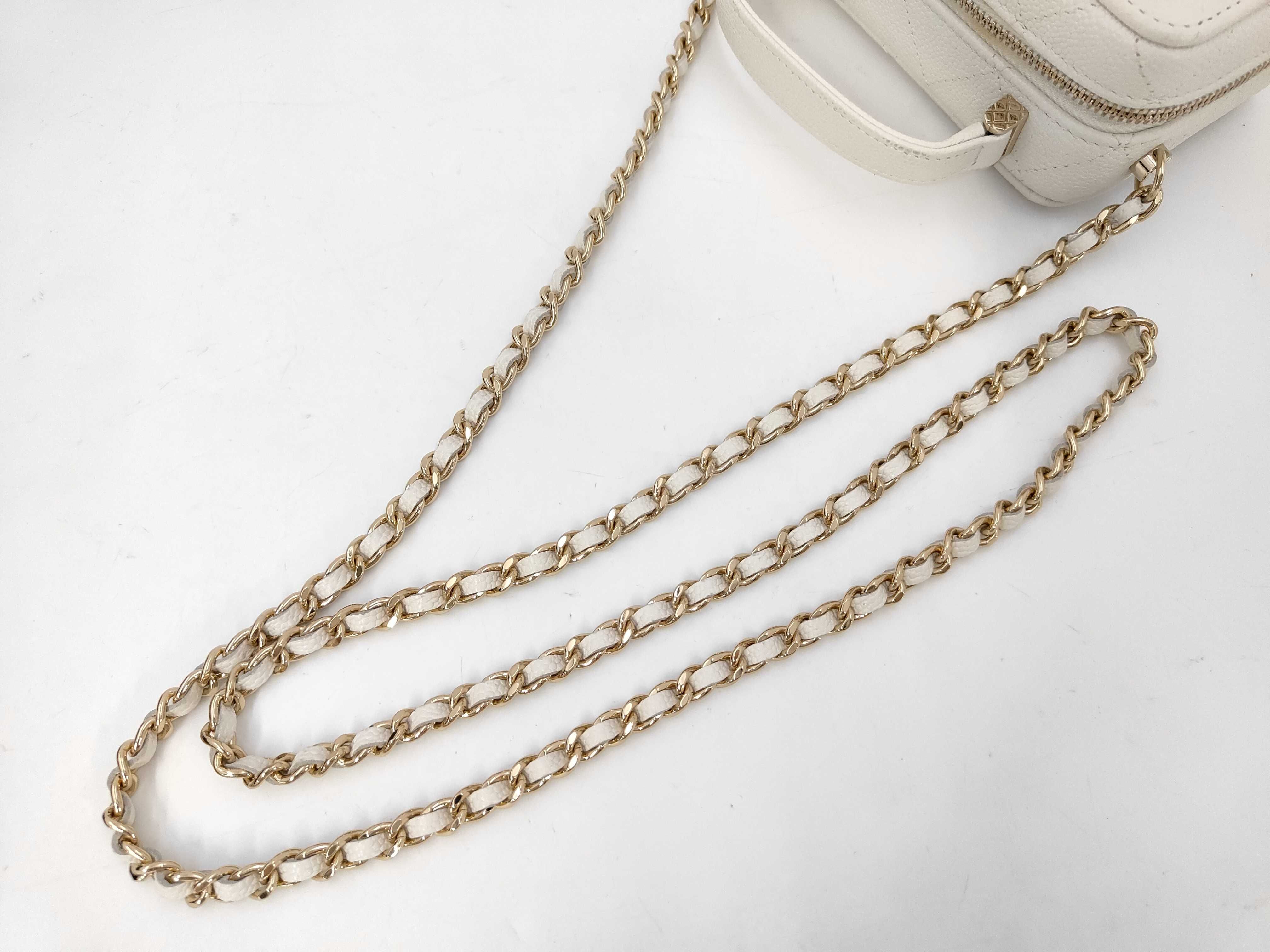 22P mini handle chain shoulder bag — view 4