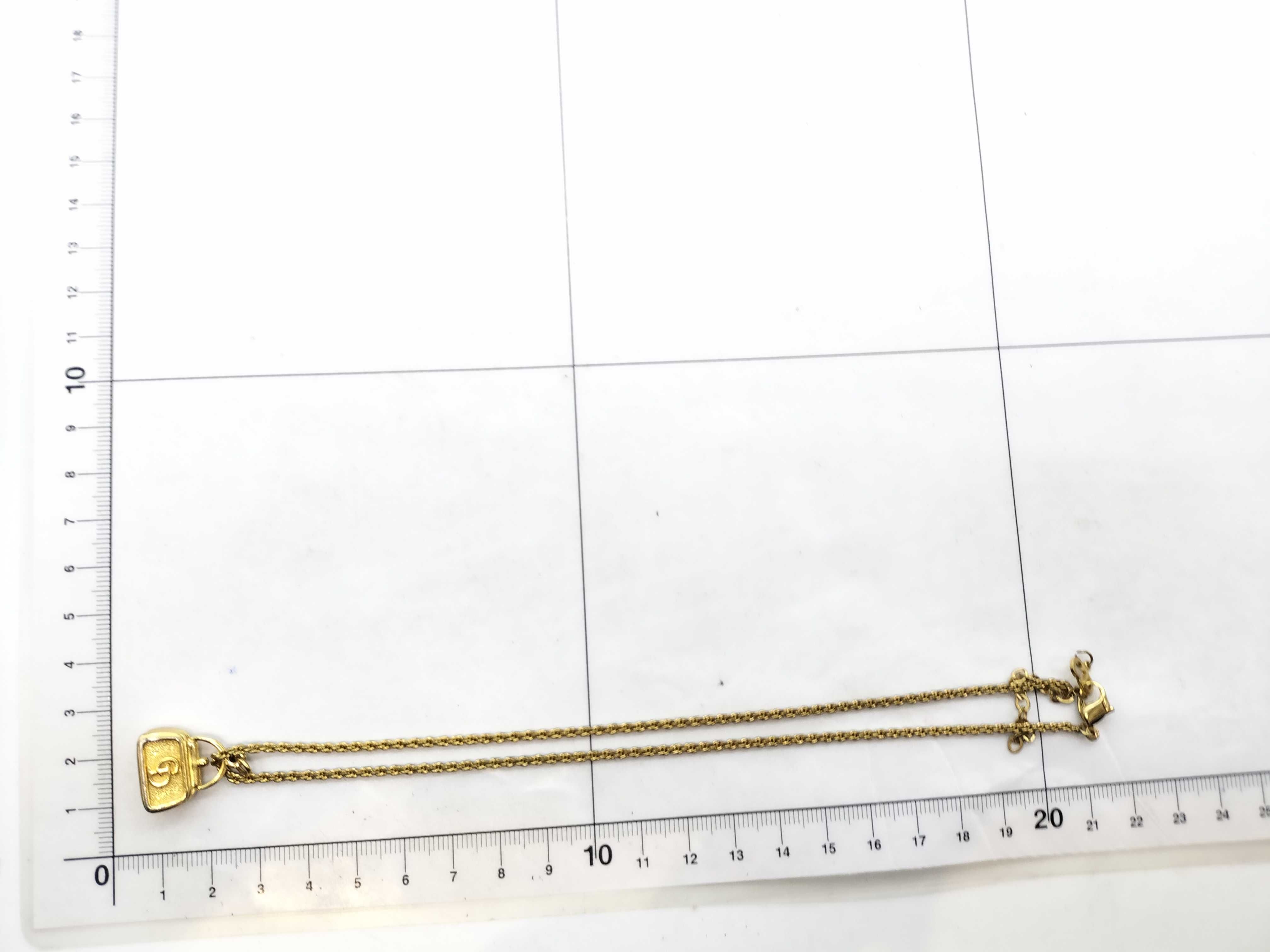 gold necklace (chain broken) — view 6