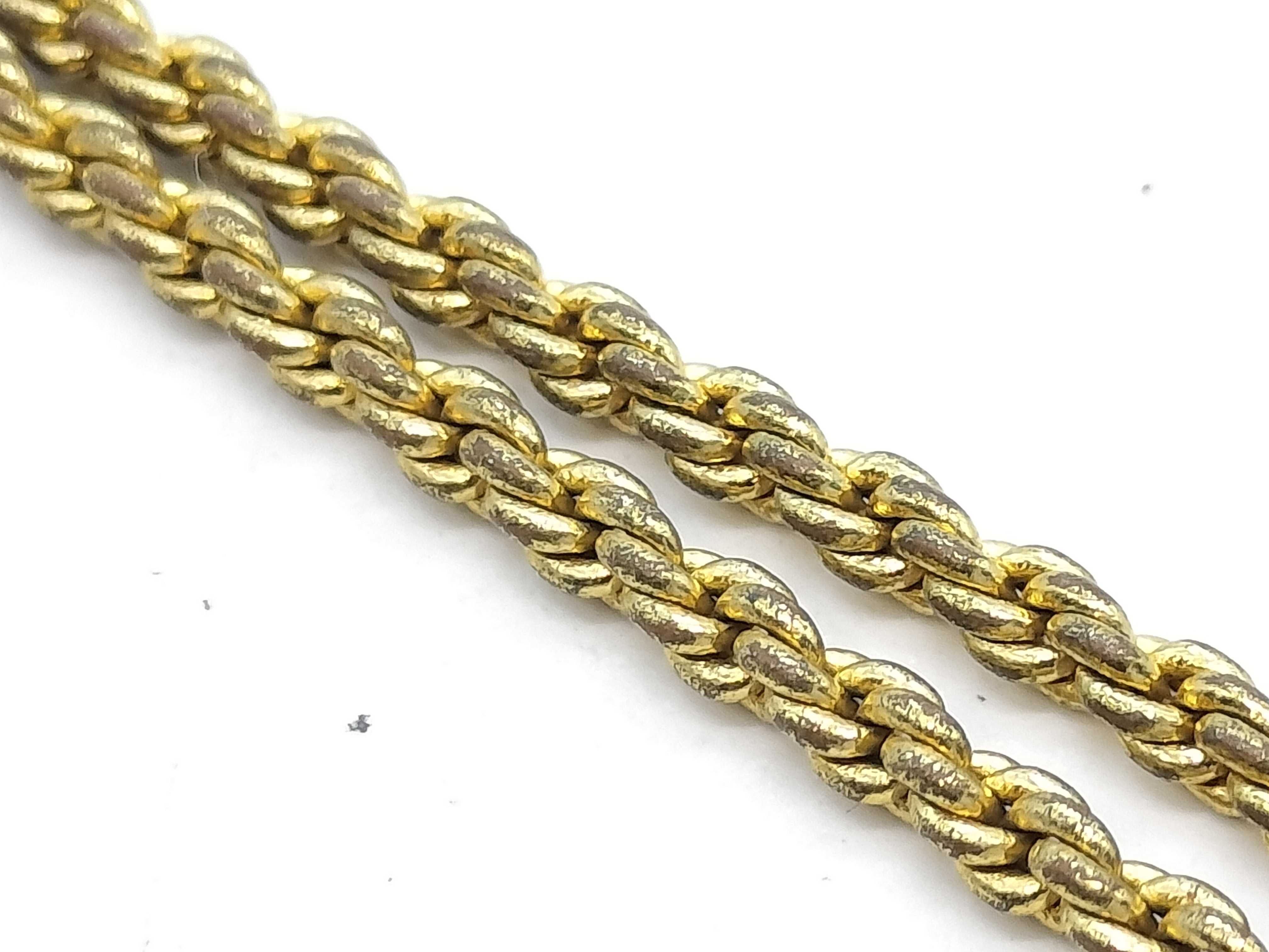 gold necklace (chain broken) — view 7