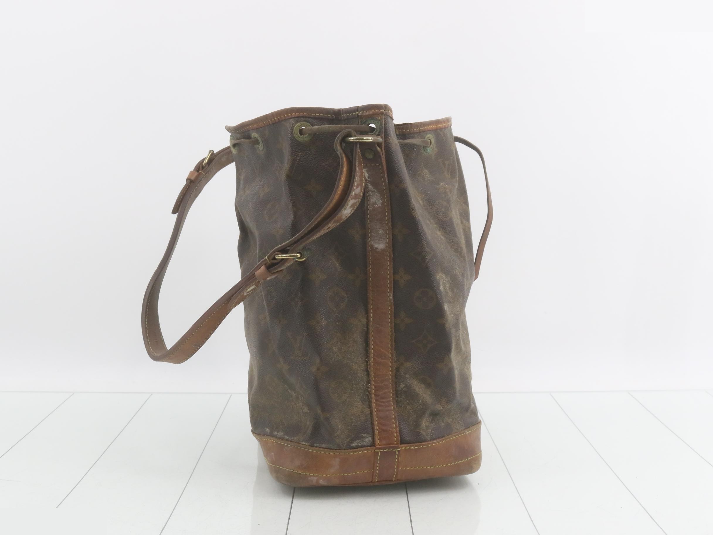 Noe Monogram Shoulder Bag — view 4