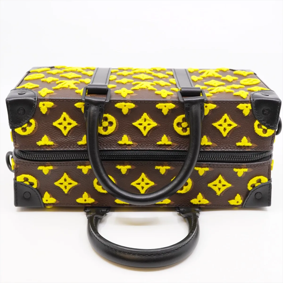 Monogram Tuftage Speedy Soft Trunk M45025. RFID detected. Brown x Yellow trunk. Comes with dust bag. Hardware — view 5