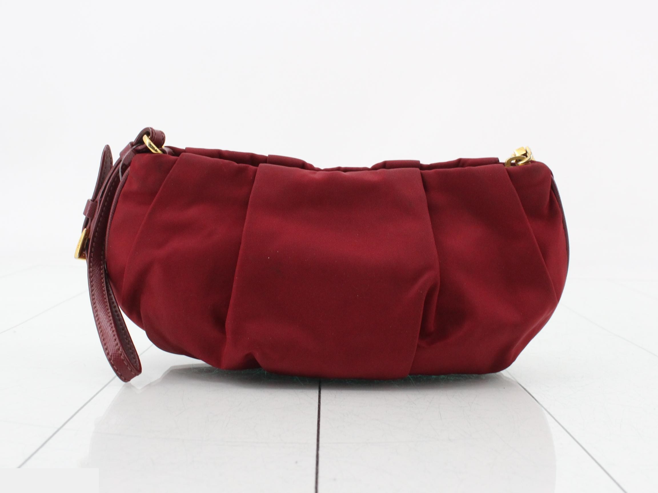 Nylon pouch, burgundy — view 2