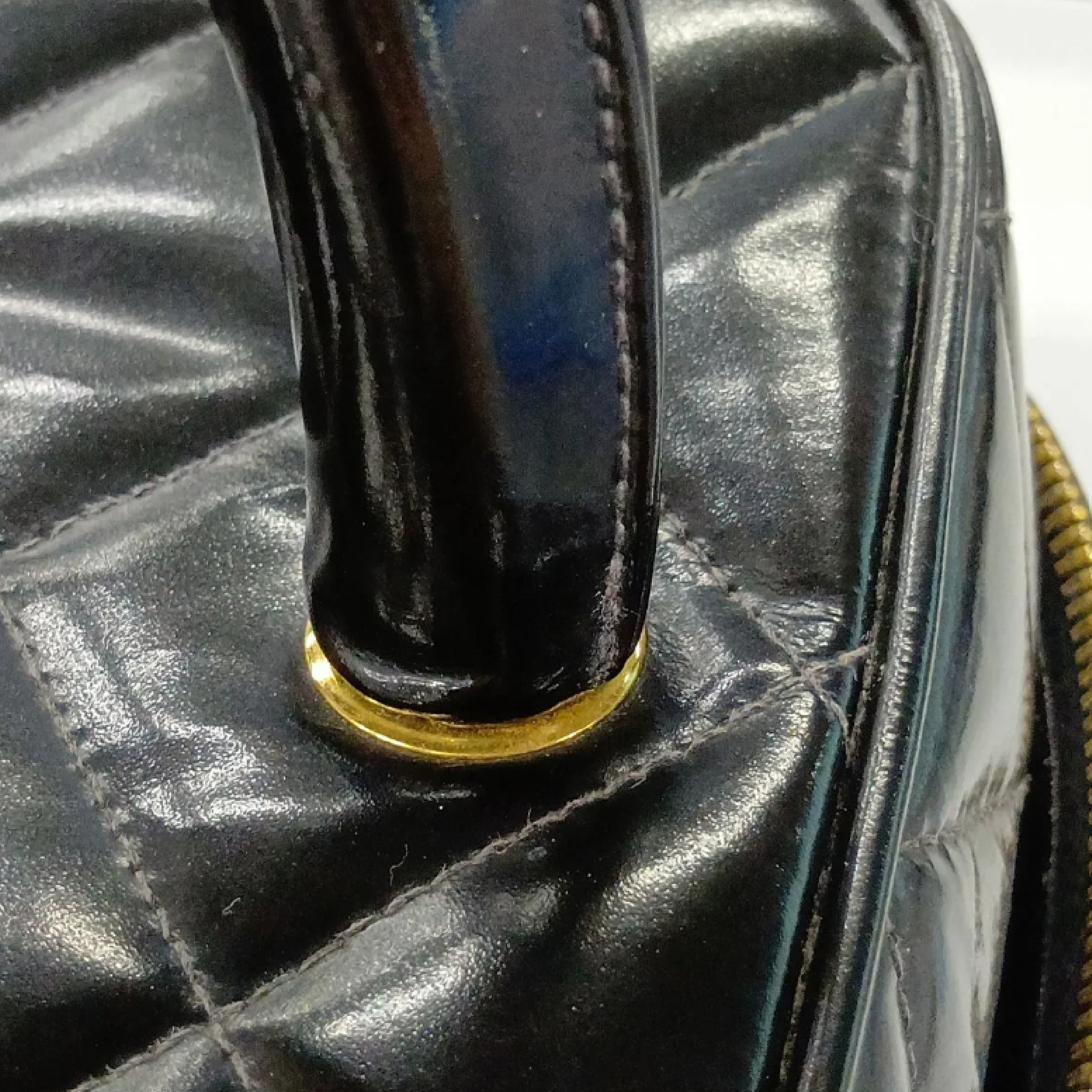 Matelassé Patent Leather Vanity Bag (with seal, serial number 4) — view 9