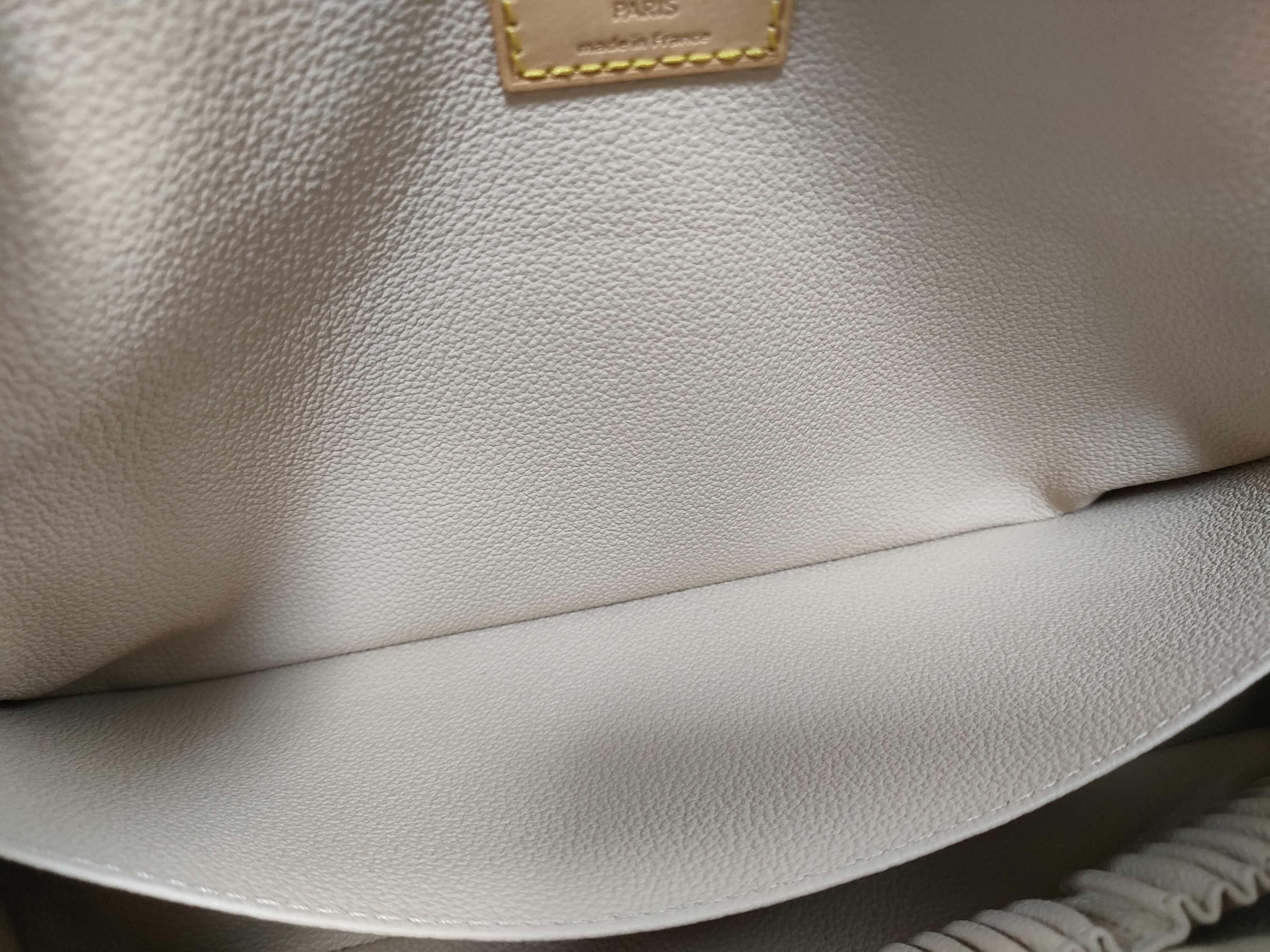 Monogram LV Monogram Trousses Toilette 28 M47522 MB3097 Pouch — view 13
