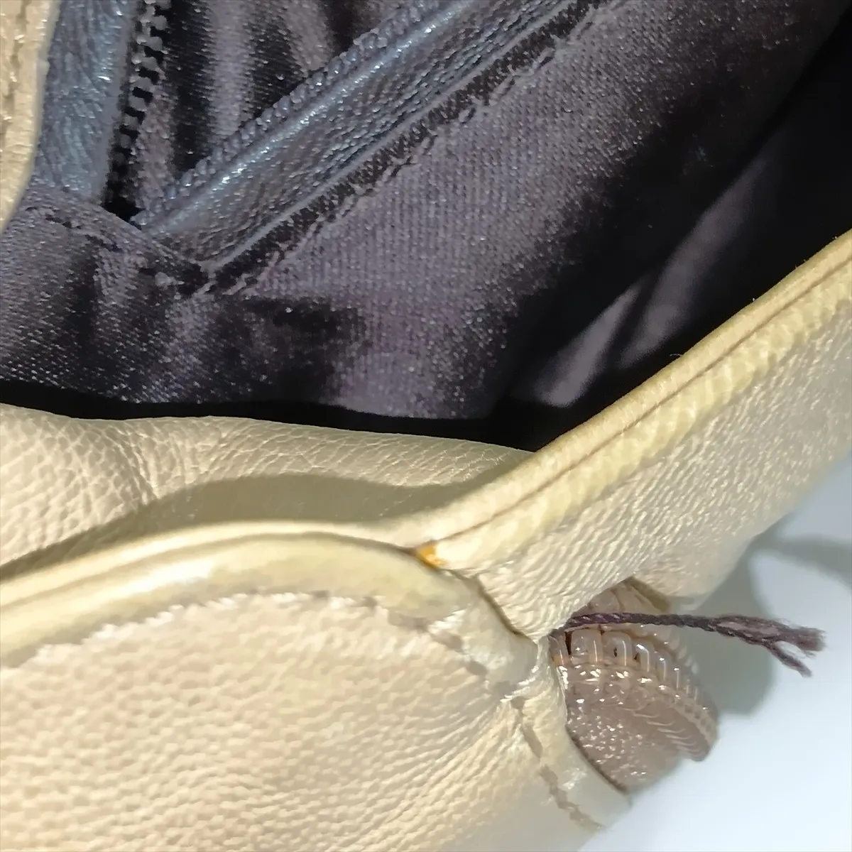 Mombasa Leather Handbag, Beige, 130157 — view 13