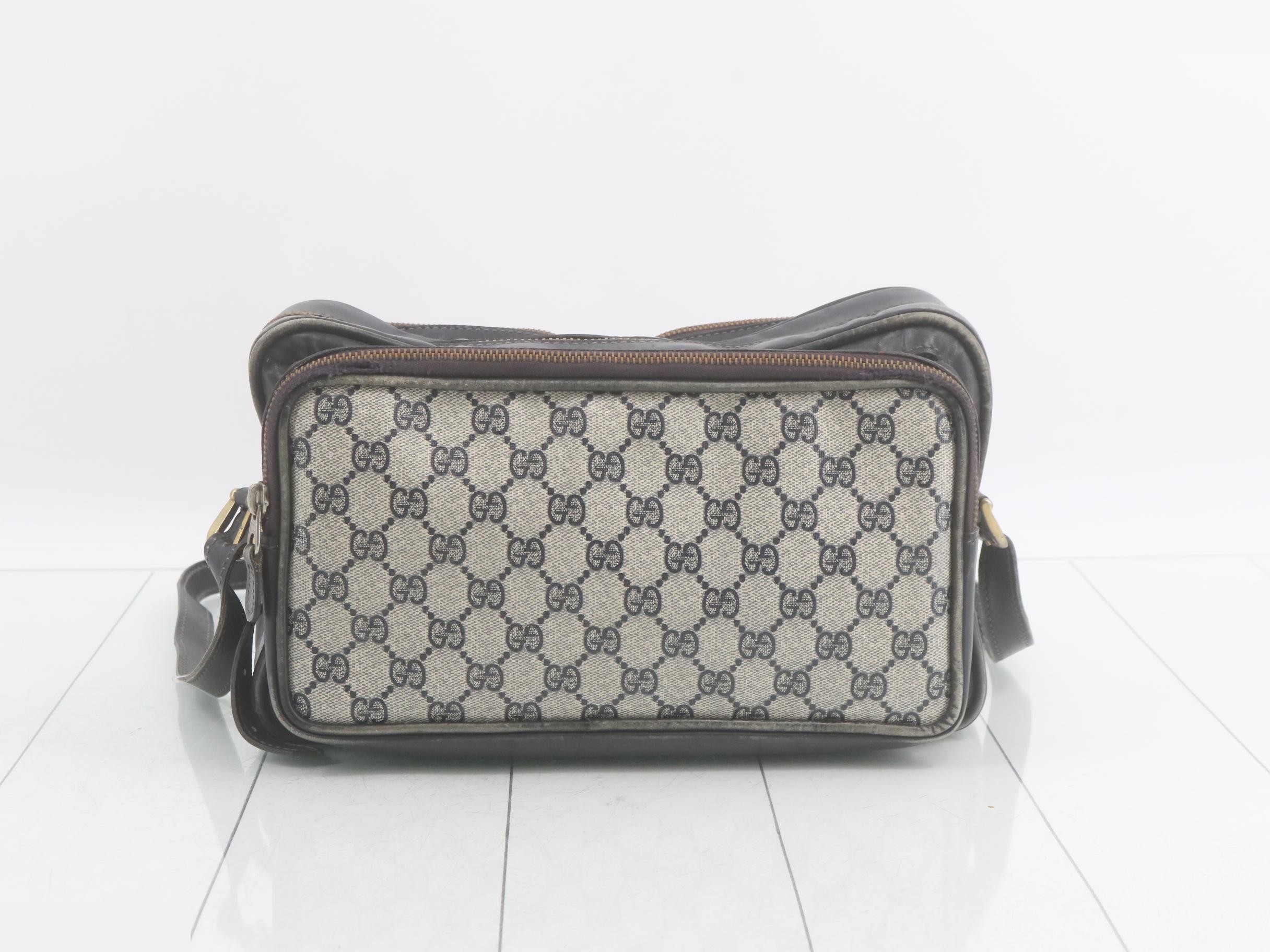 Old Gucci GG Canvas Shoulder Bag — view 2
