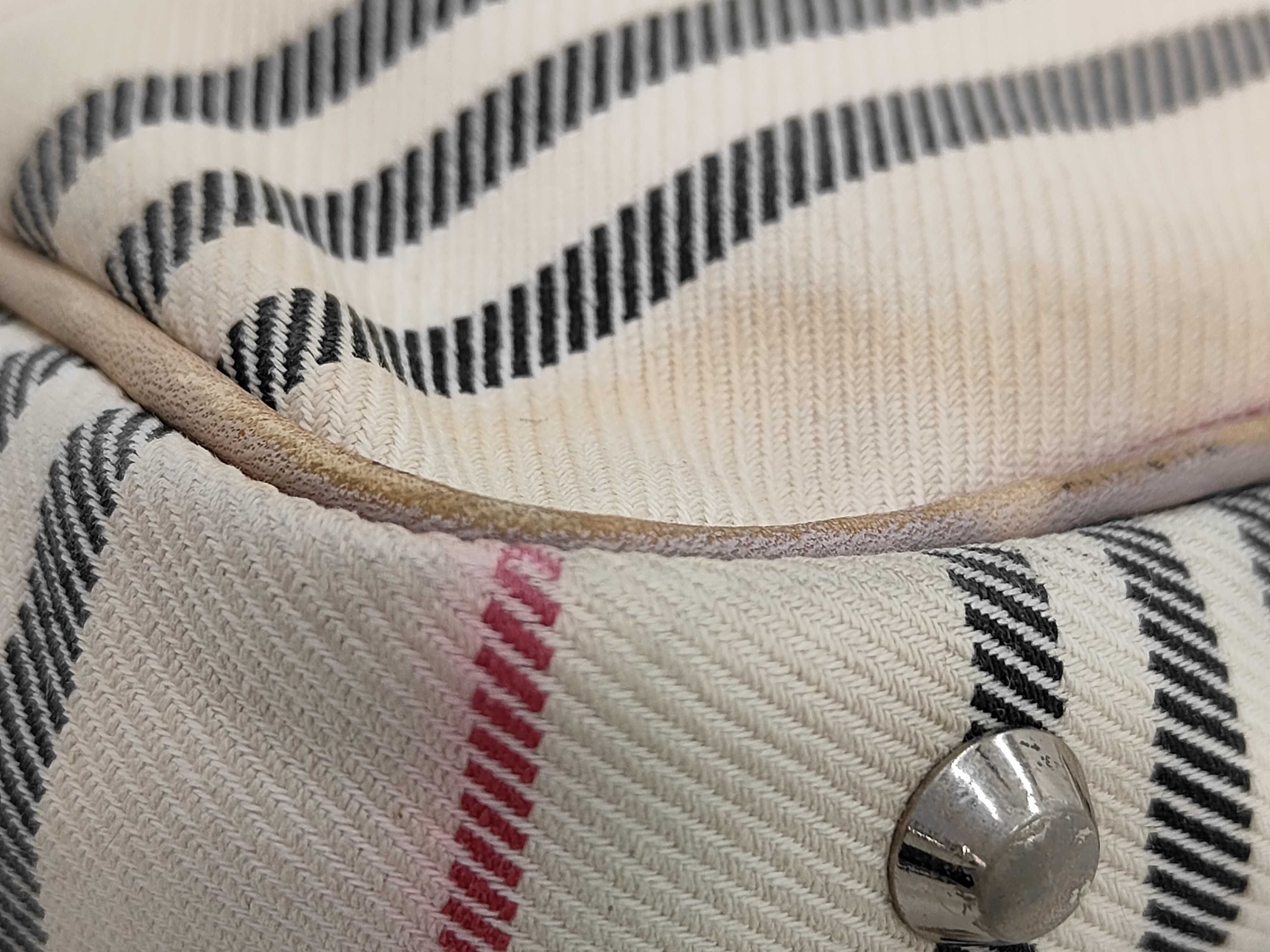 handbag — view 4