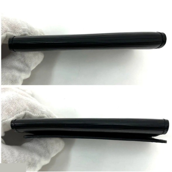 Card case — view 3