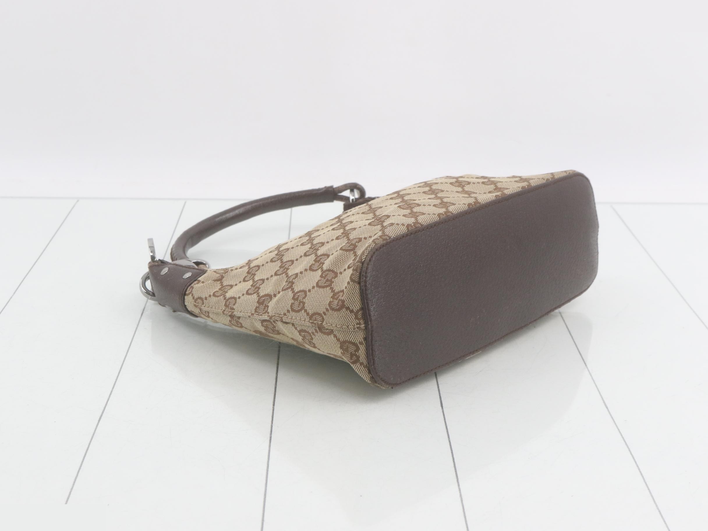 pouch — view 5